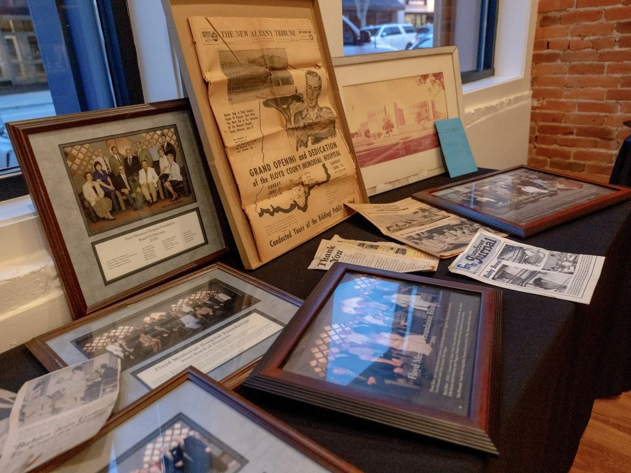 33-SIHF_Legacy_Dinner-4 Large.jpeg