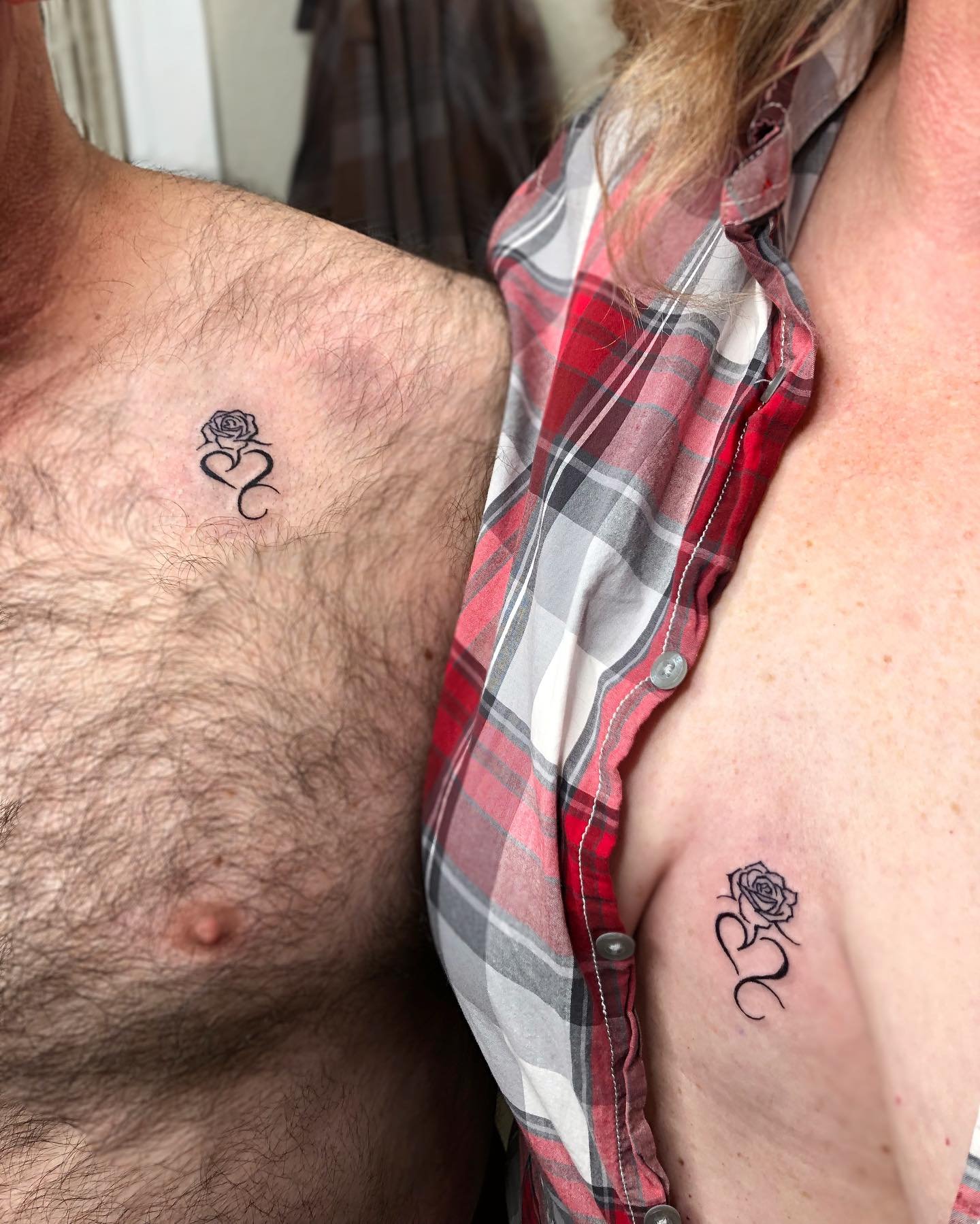 Thank you for coming back and bringing wifey 🌹

I tattooed Mr.Rose 2 years ago as a little surprise for his wife (A single rose with an S incorporated in stem) they came back and got matching tattoos together! :&rsquo;)
