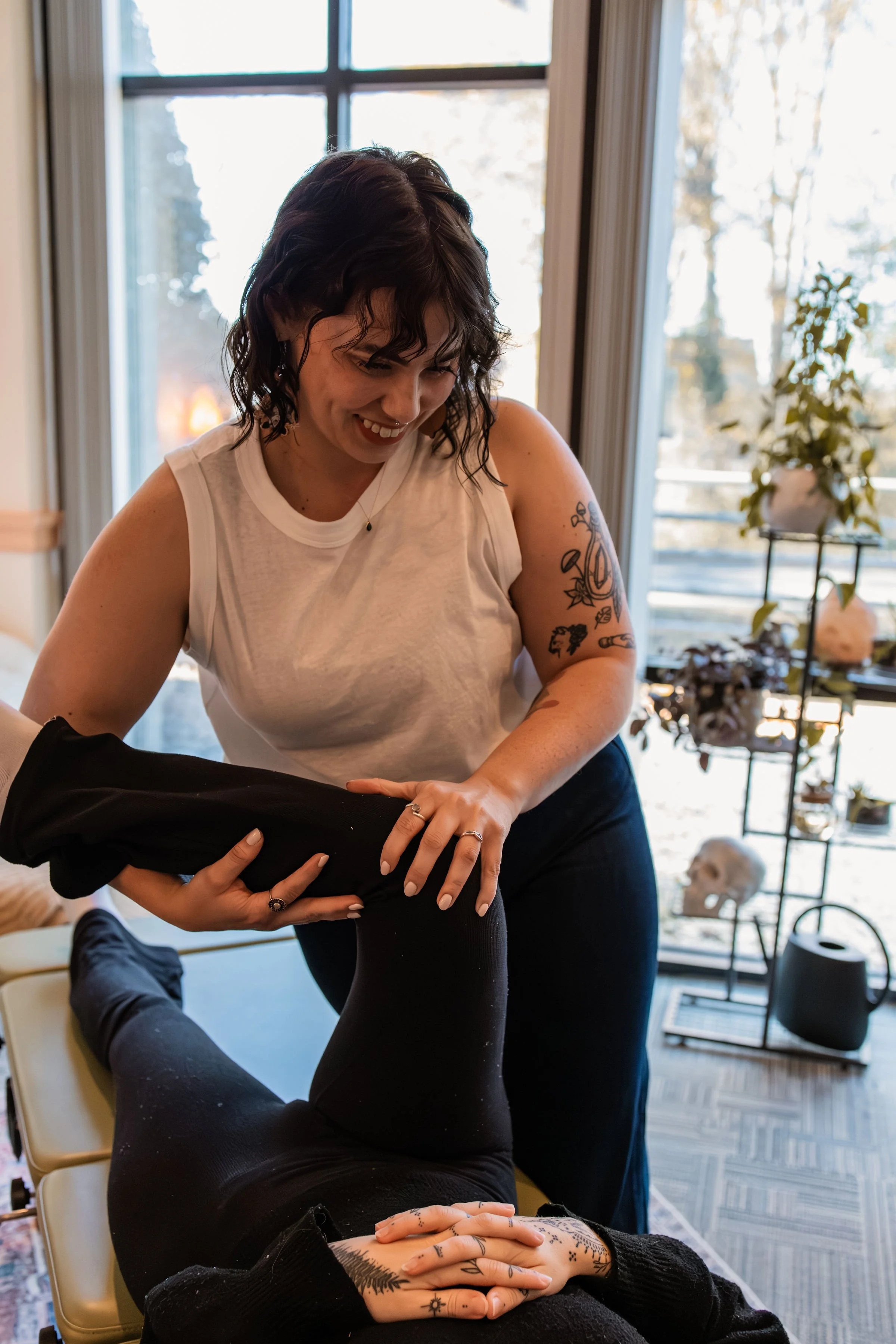 Dr.Andi doing piriformis stretch