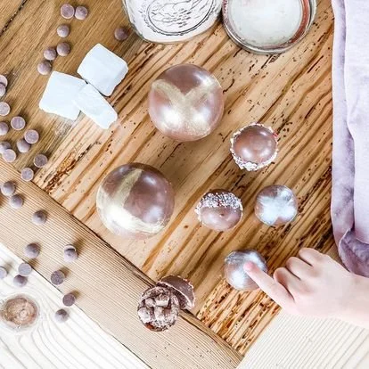 Hot Cocoa Bombs.jpeg