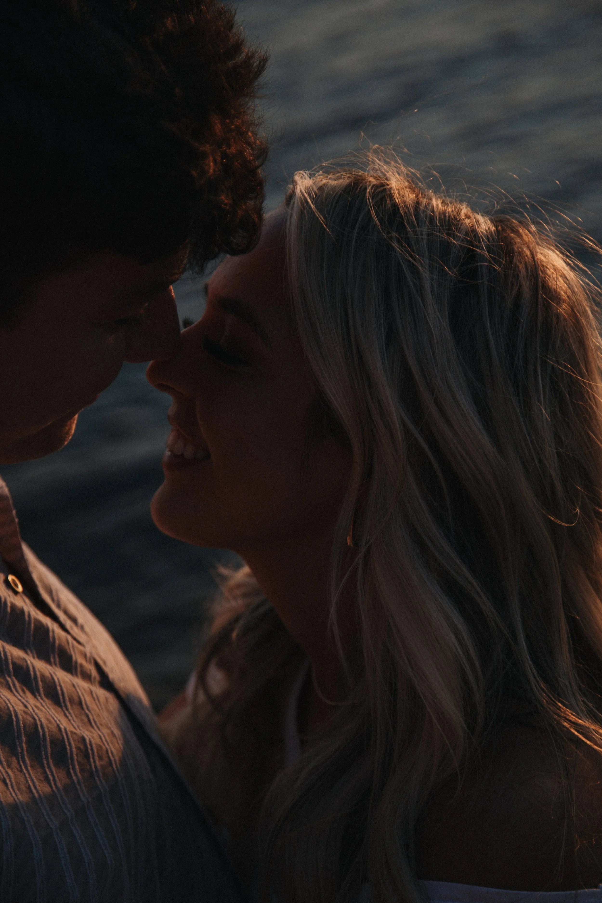 Lake Grapevine Texas Couple Session