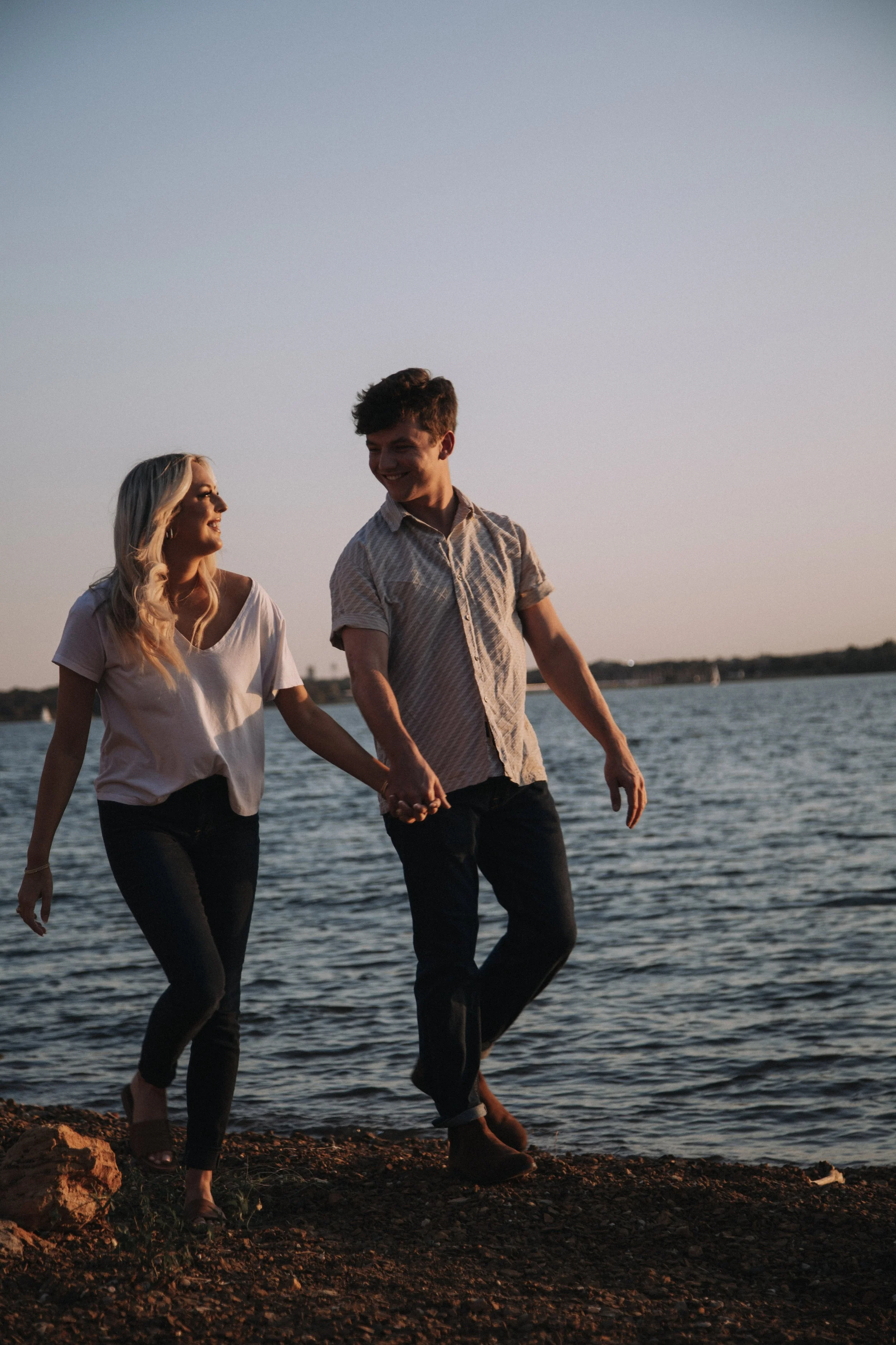 Lake Grapevine Texas Couple Session