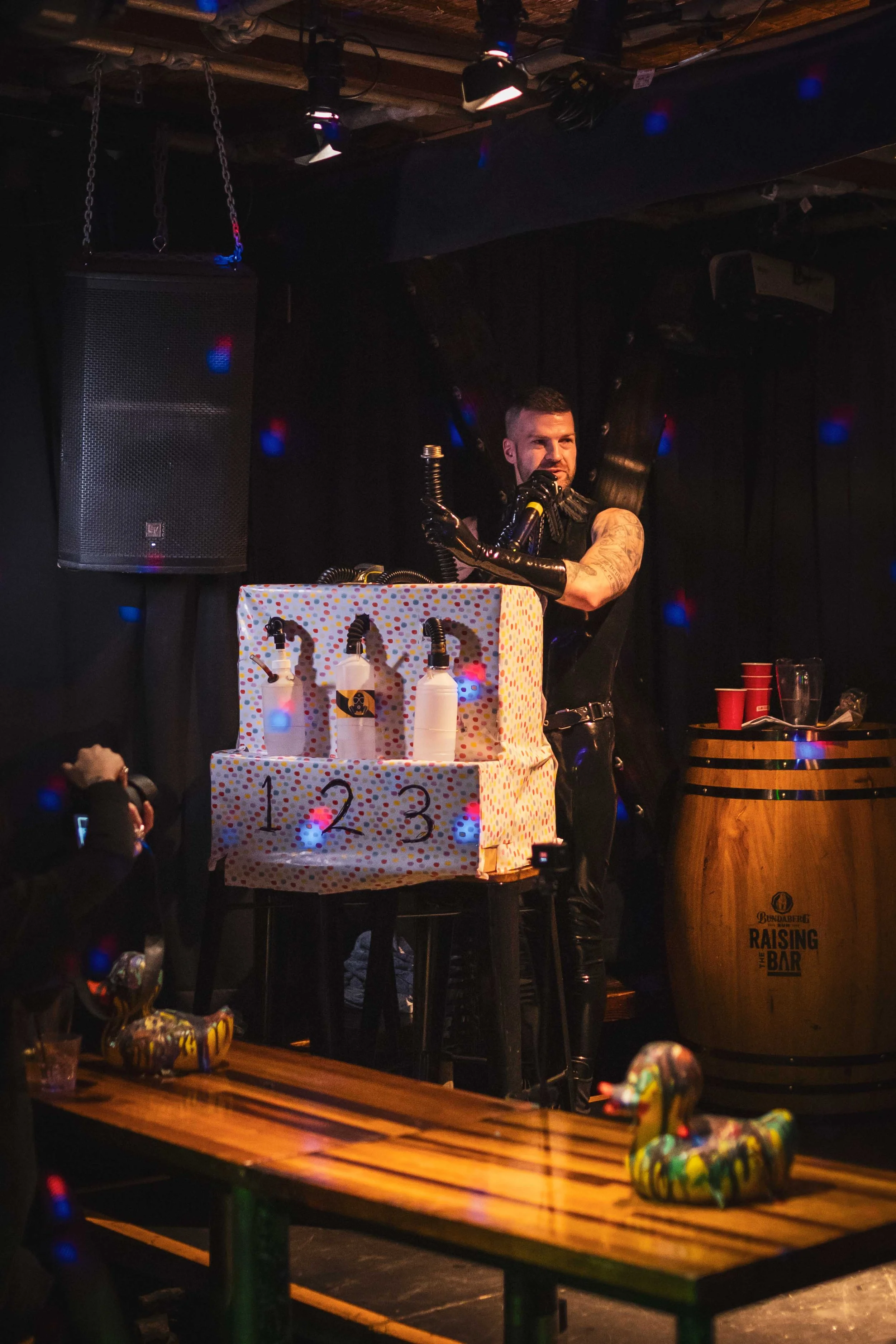 OV-MAXGLOSS-BAR-11-12SEP25-14.jpg