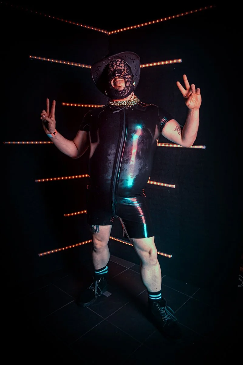 SLICK22_LateXXX_STUDIO-20220903_058_IMG_2495.jpg