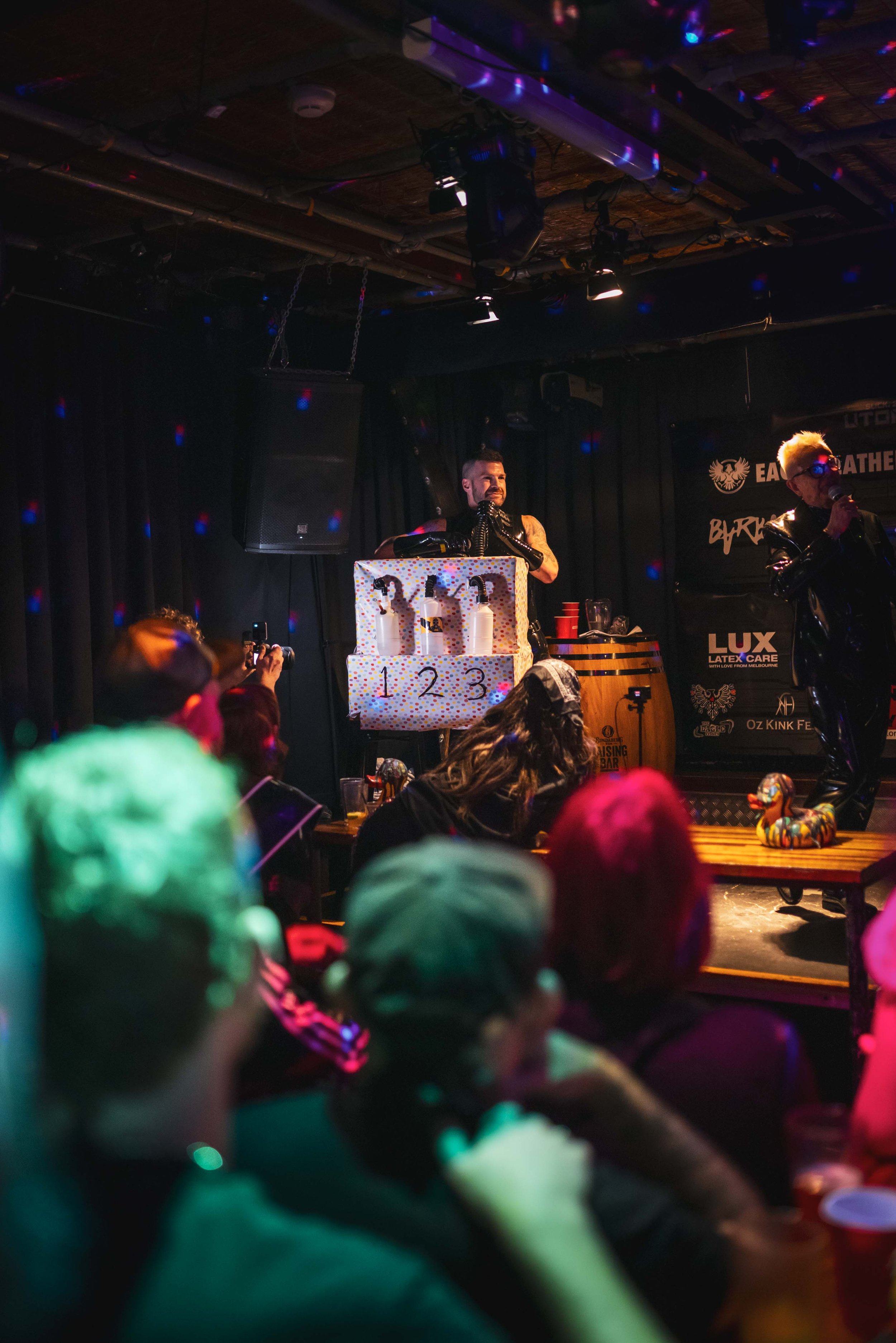 OV-MAXGLOSS-BAR-11-12SEP25-16.jpg
