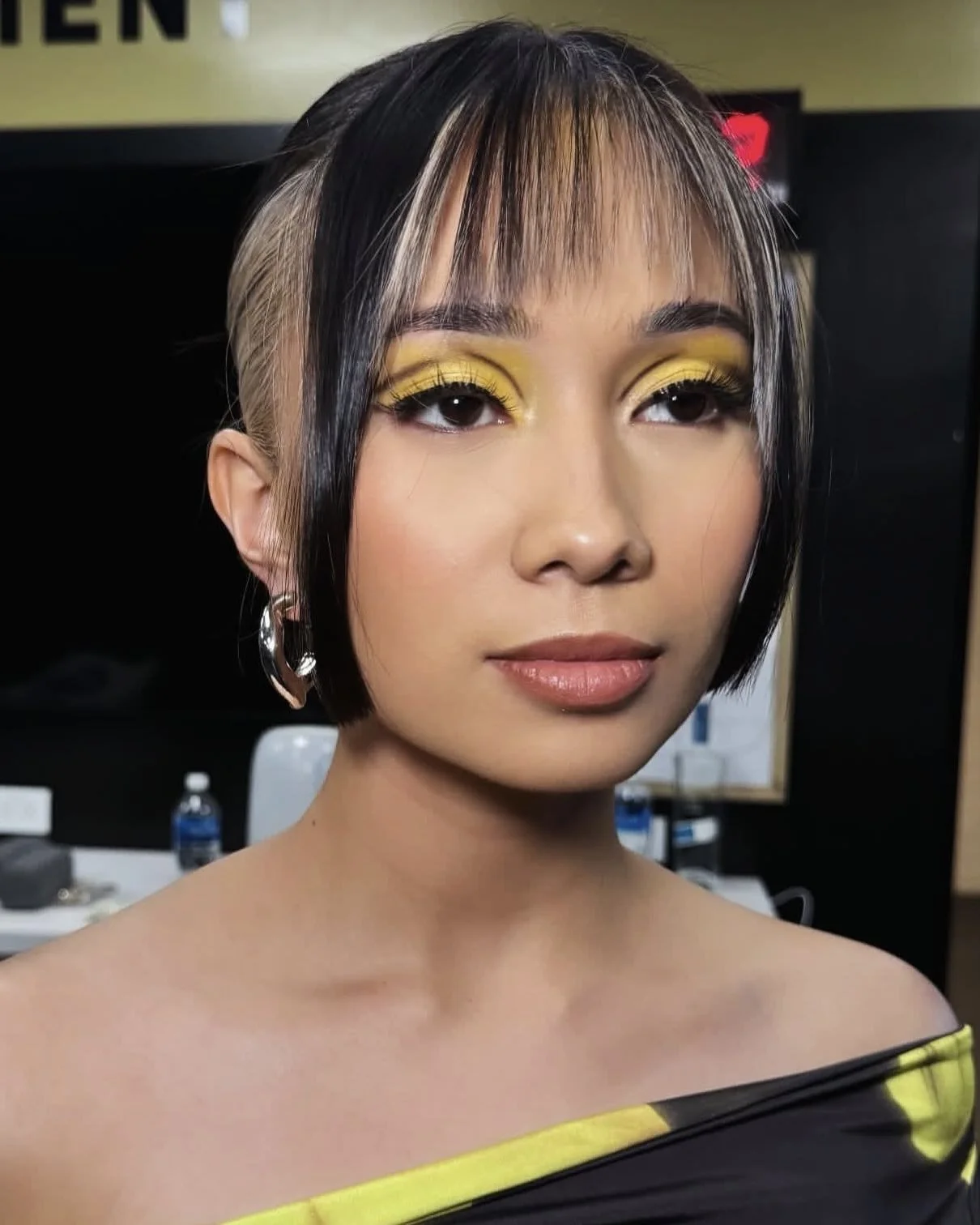Makeup for NIKI for her 2024 Buzz World Tour