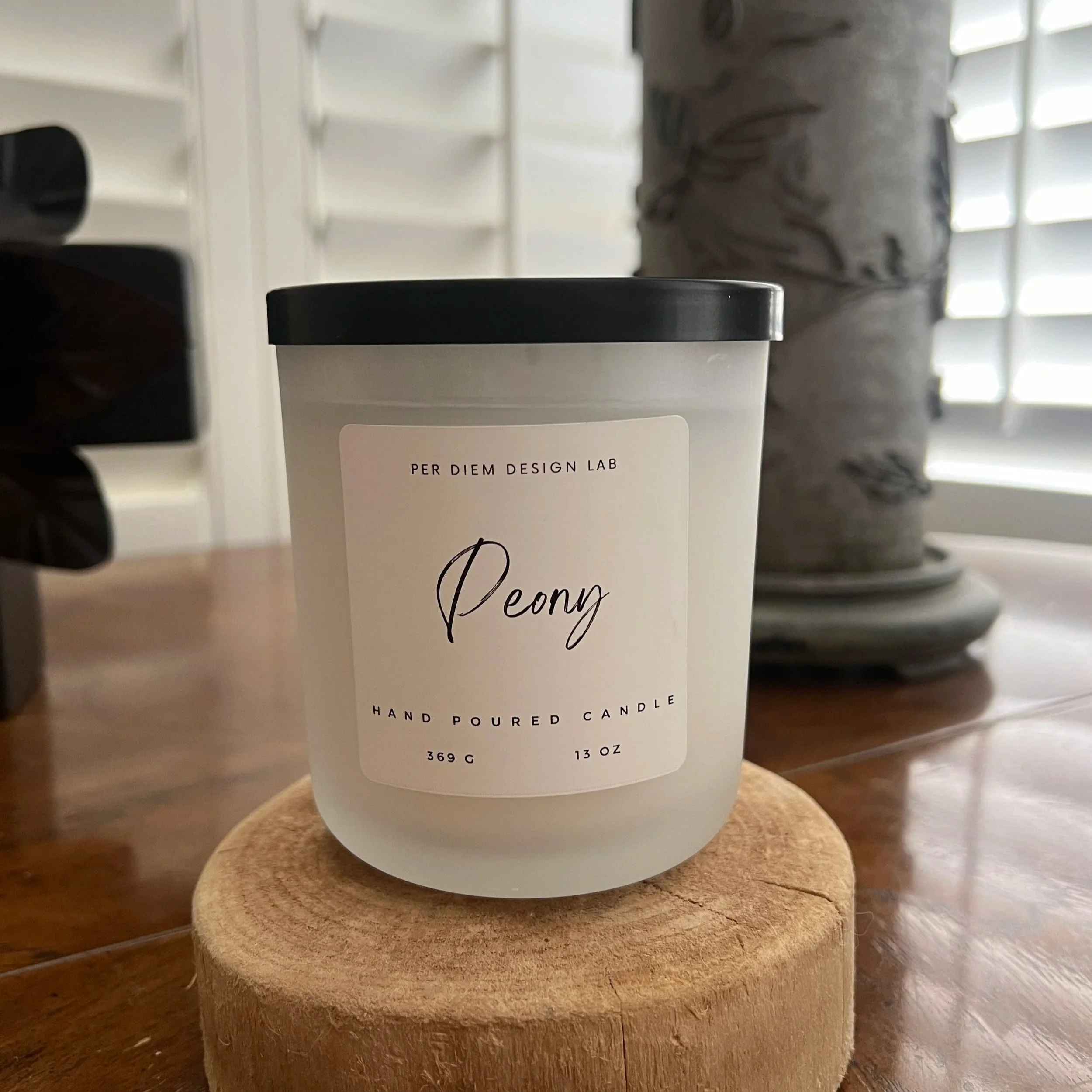 Peony Natural Candle | Coconut Beeswax Blend with Rose, Jasmine & Apple