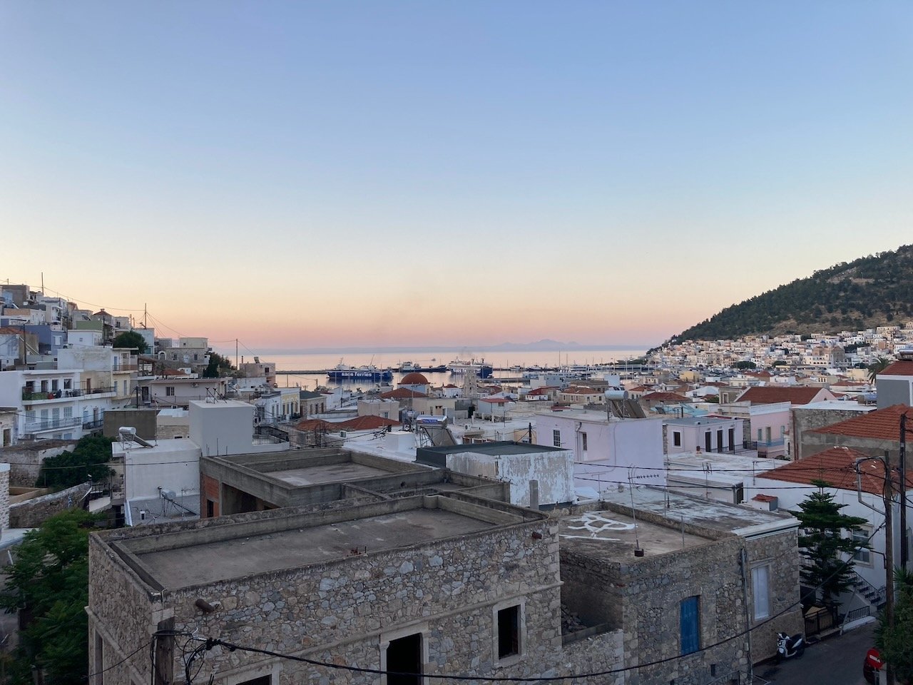Lesley Walker — How to see Pothia?