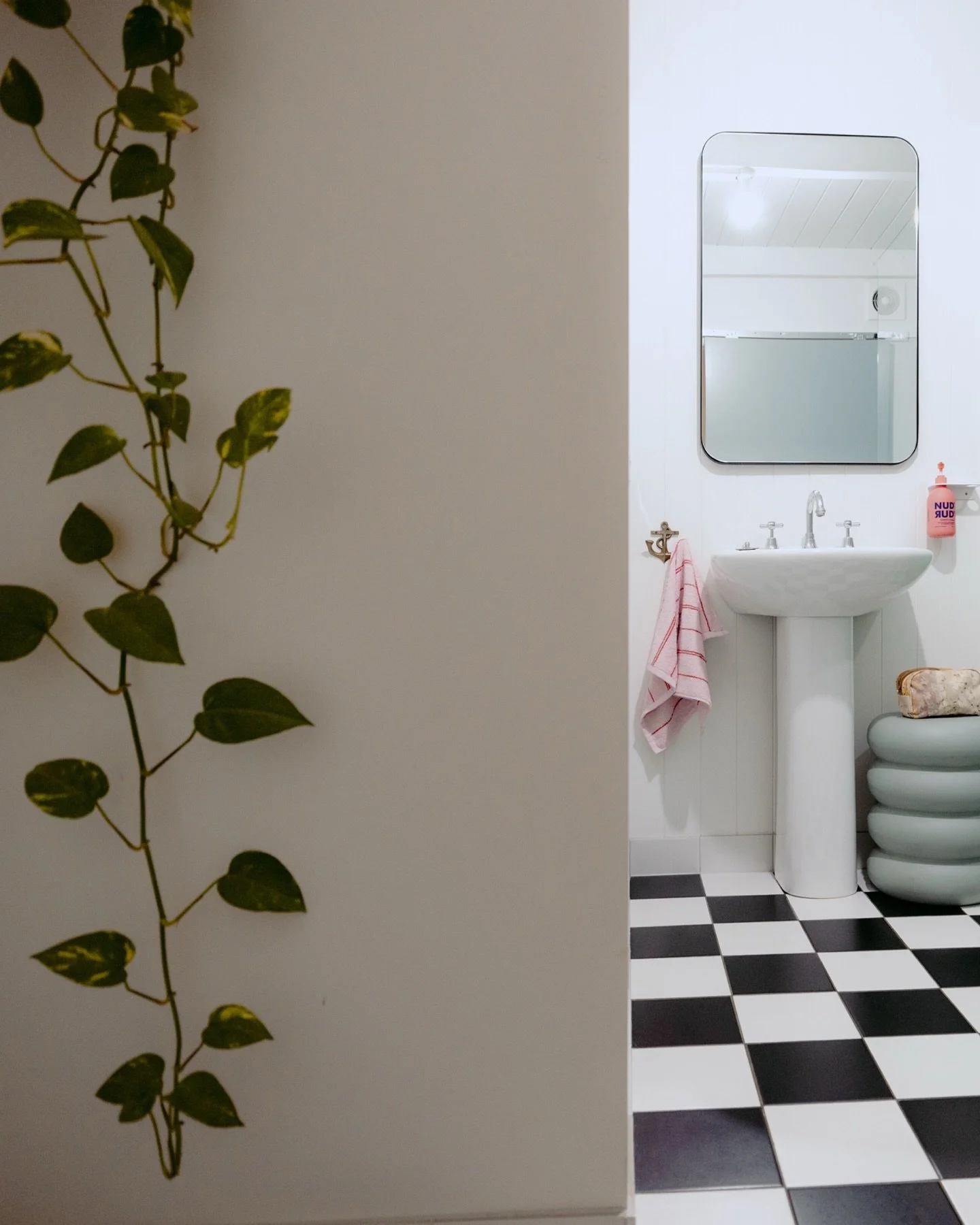 Who wants to head to the Deep South these school holidays?

We&rsquo;ve just had three nights become available in the second week of the school holidays.

Come enjoy life in the slow life from Tuesday 7th October - Friday 10th October&hellip; link in