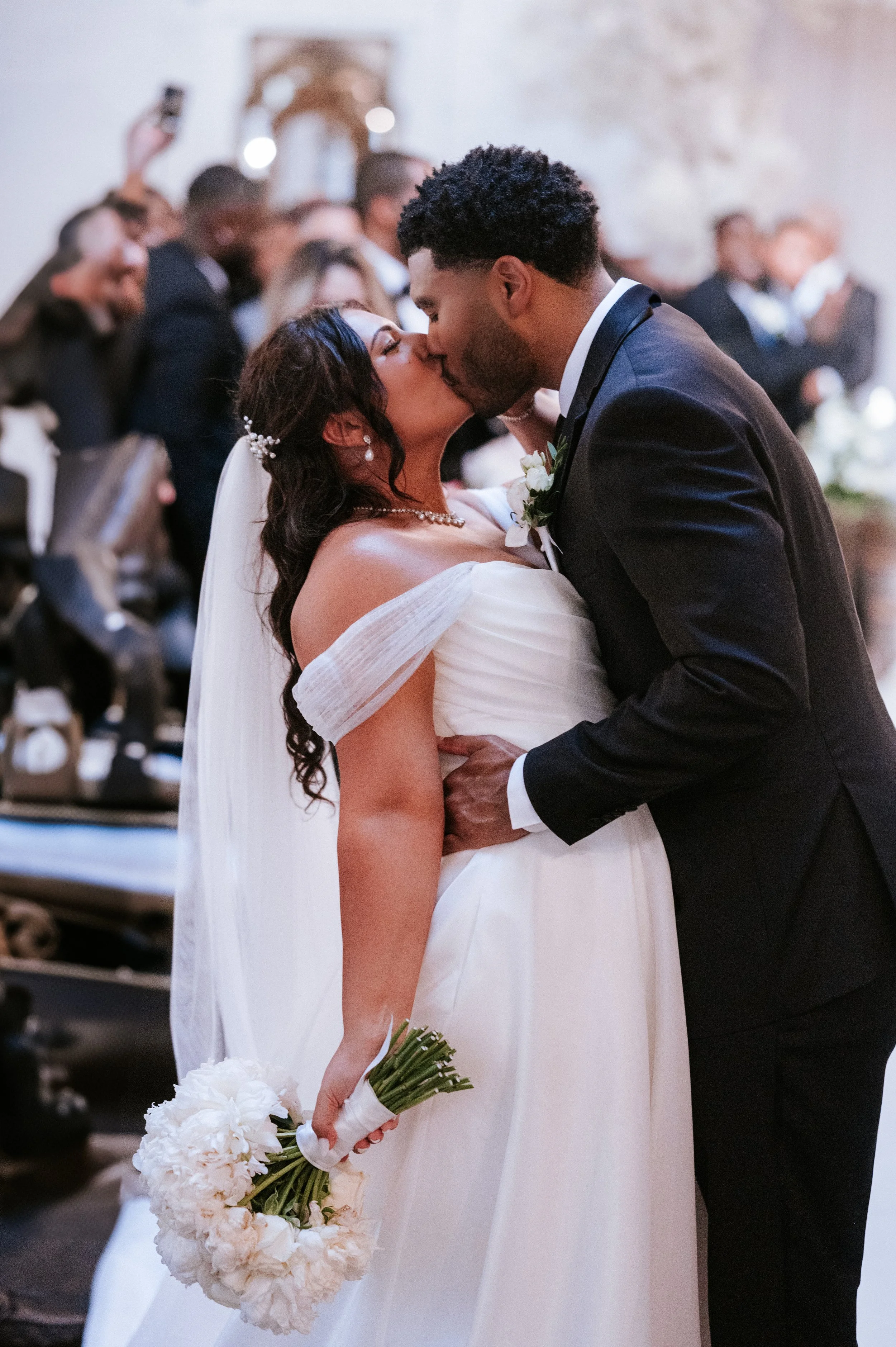 PARISA VINCE 2-320.jpg