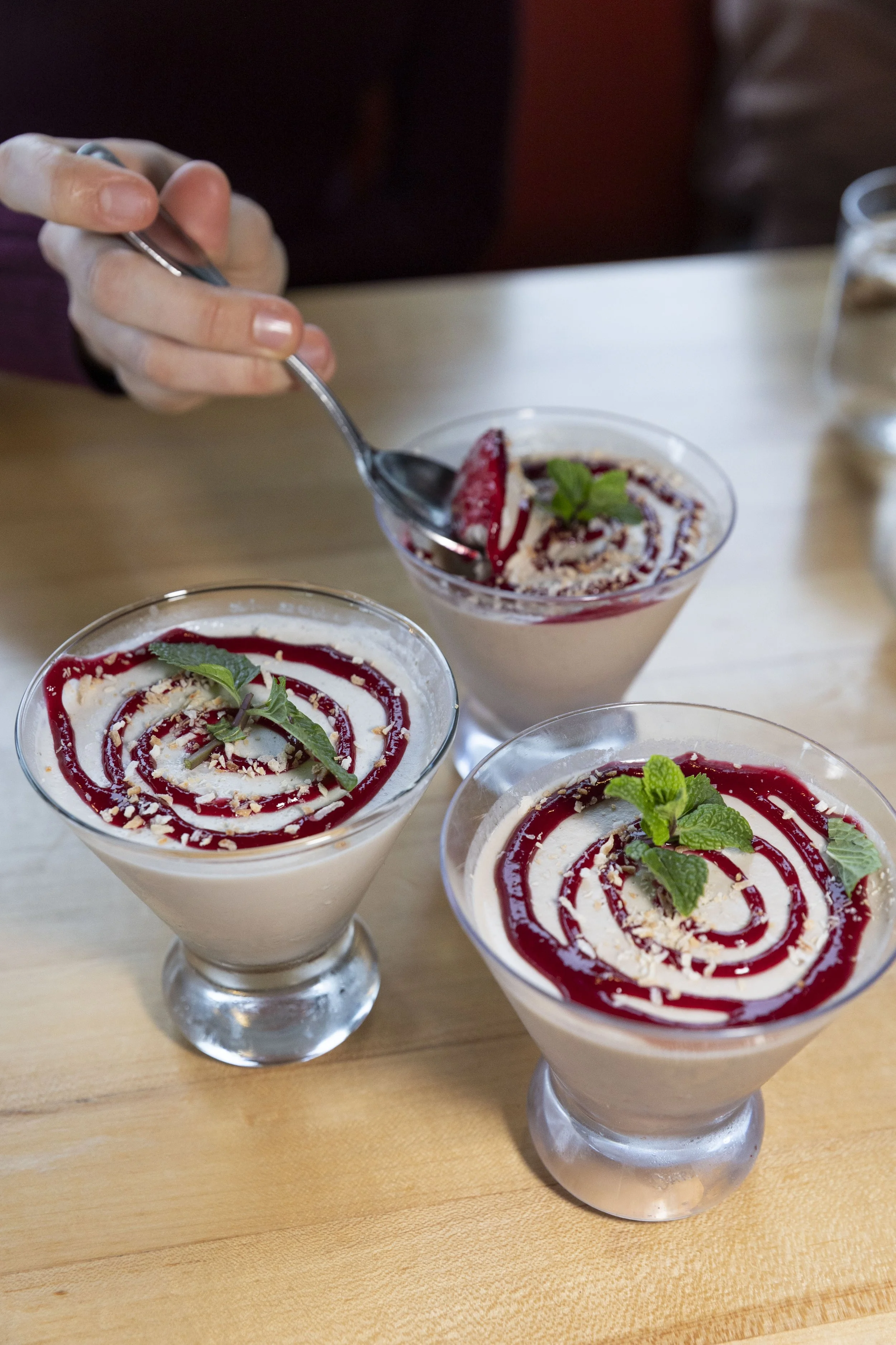 260208 Winter Waters Newport Local Ocean Brunch photo by Rachelle Hacmac @littlezestypdx 23.jpg