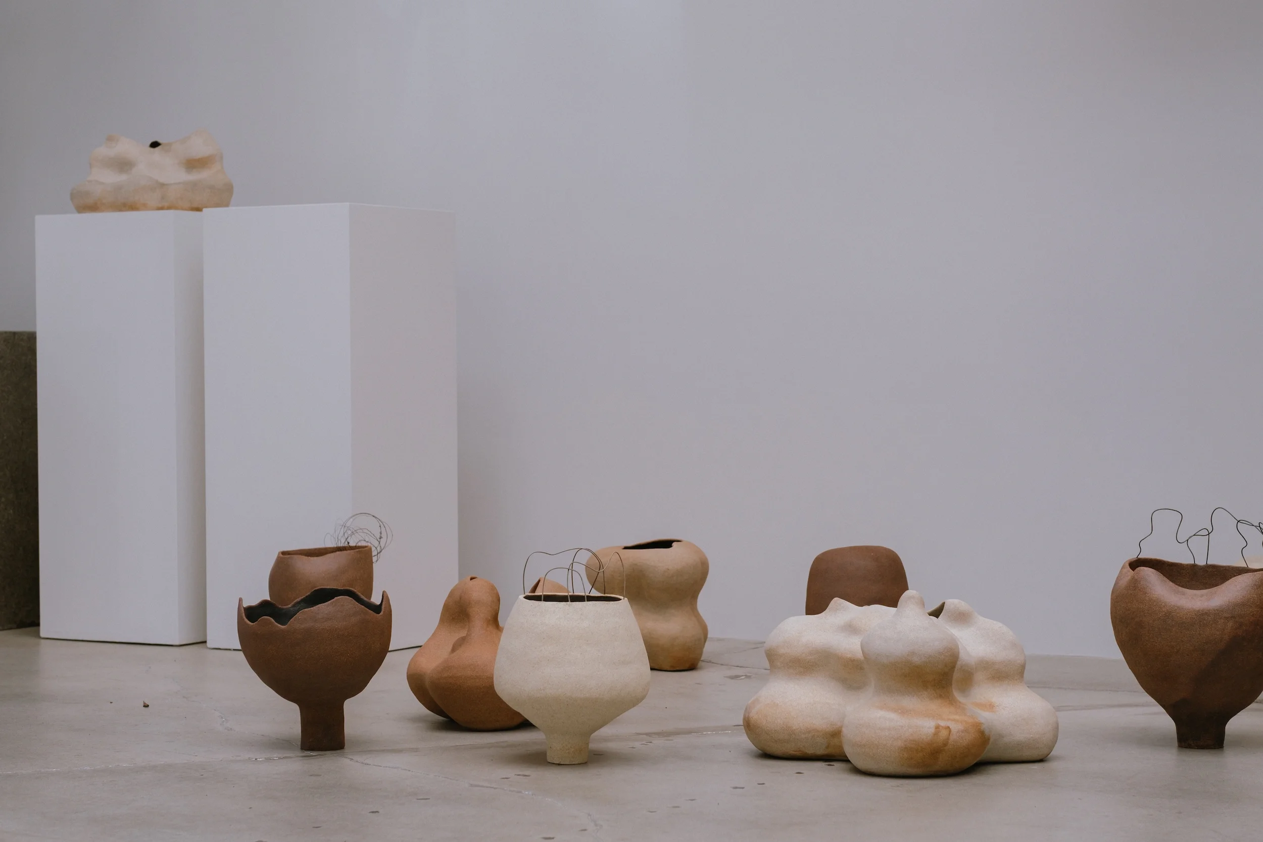Handmade ceramic sculptures and vases by Los Angeles artist Anna Shipulina in a minimalist interior