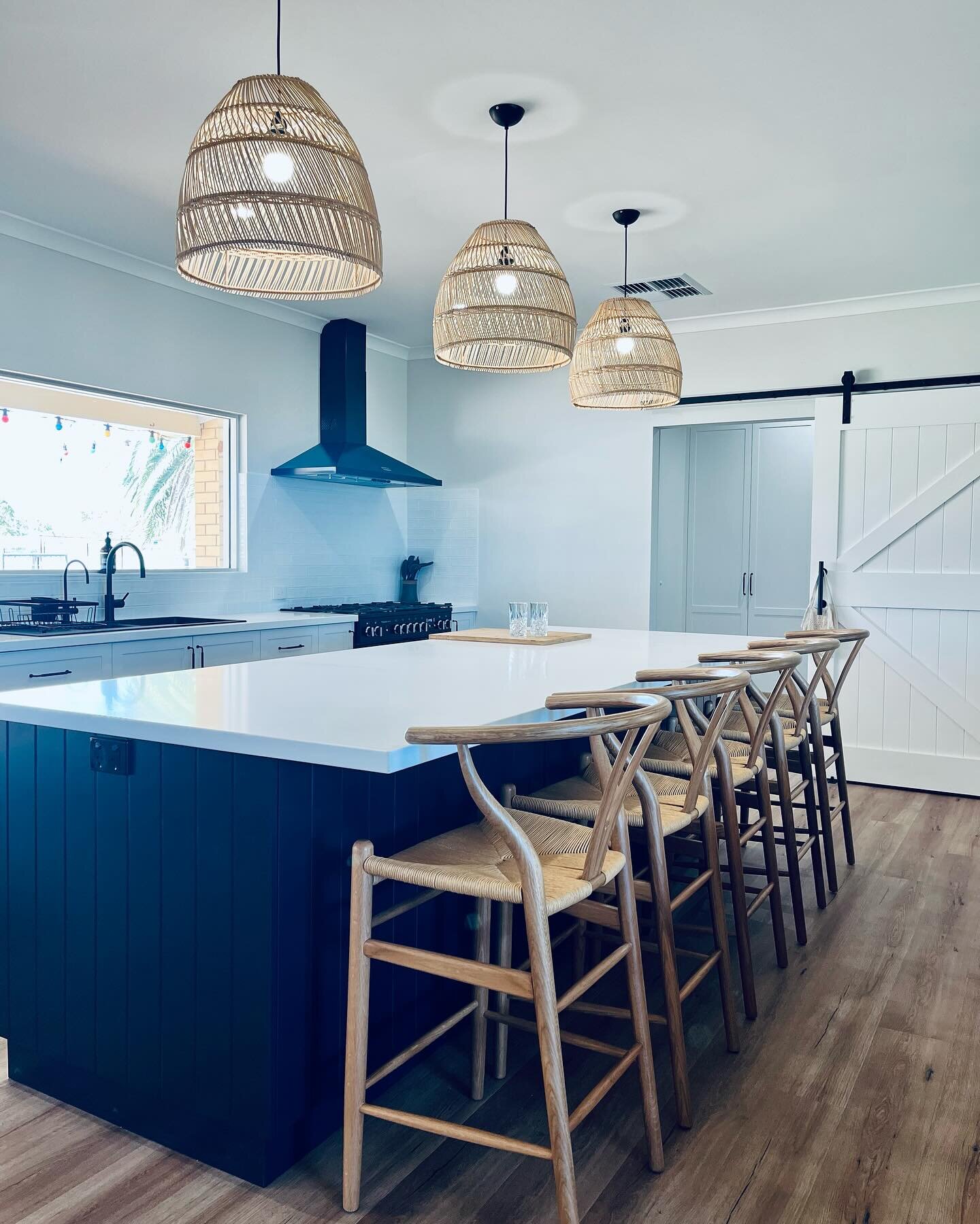 Bencubbin project is conplete and now being enjoyed by this busy family. 

The main space was given a complete overhaul with big new kitchen, walk in pantry, new laundry, new flooring, doors, paint, lighting, the whole sherbang and dosen&rsquo;t the 