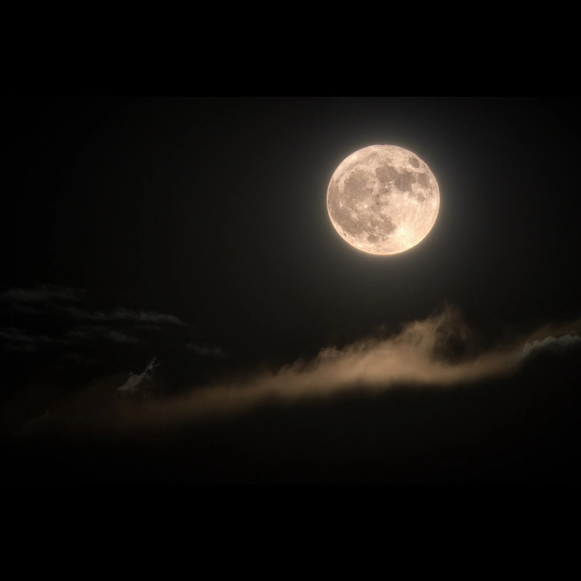 strawberry-moon.jpg