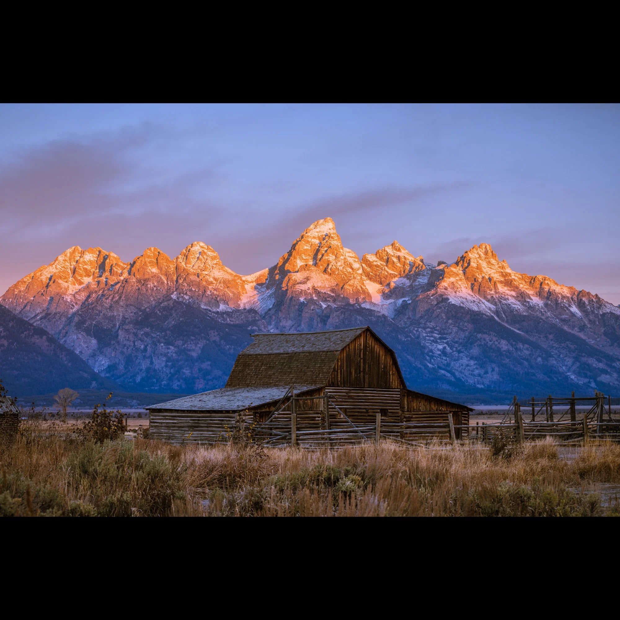 john-and-bartha-moulton-barn-v3.jpg