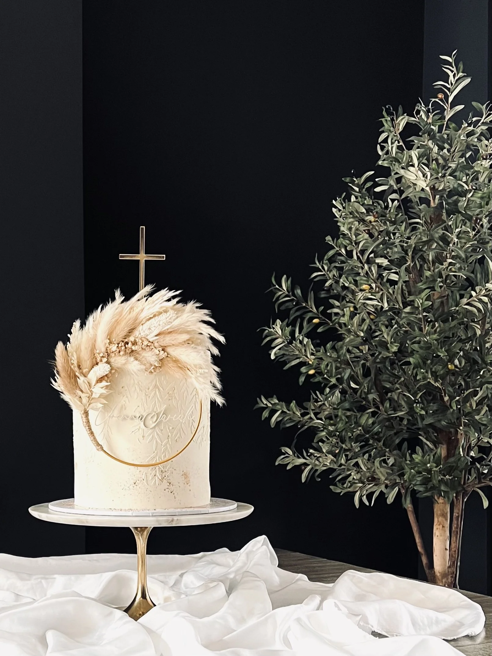 luxury Christening cake. celebration cake altrincham. cake designer manchester. 