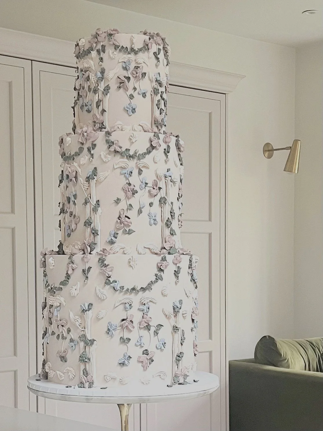 Luxury wedding cakes in Manchester, Cheshire, Liverpool and Yorkshire