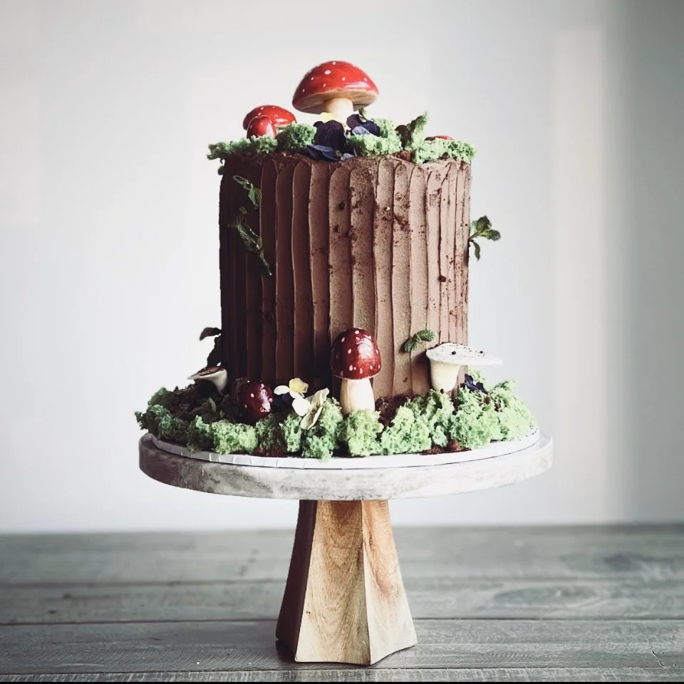 mushroom cake, toadstall cake, woodland cake altrincham, cheshire, manchester