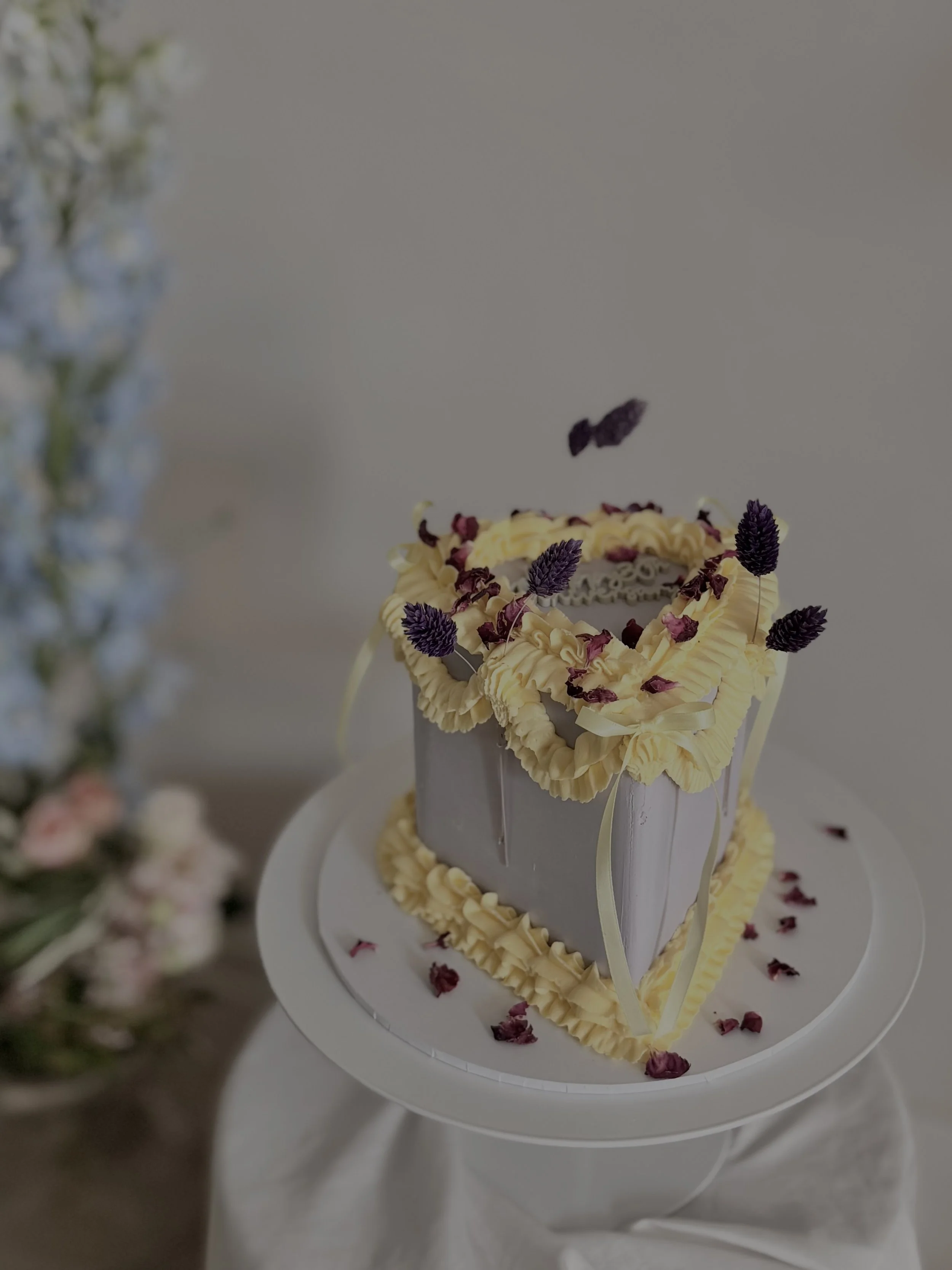 Luxury cake for celebrations in Altrincham