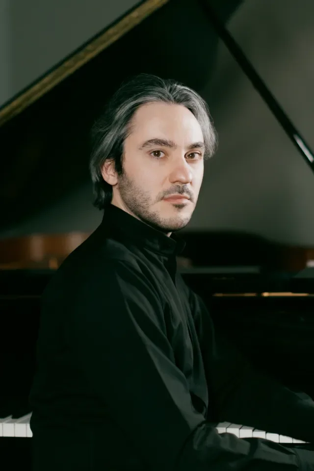 alexander gadjiev 1
