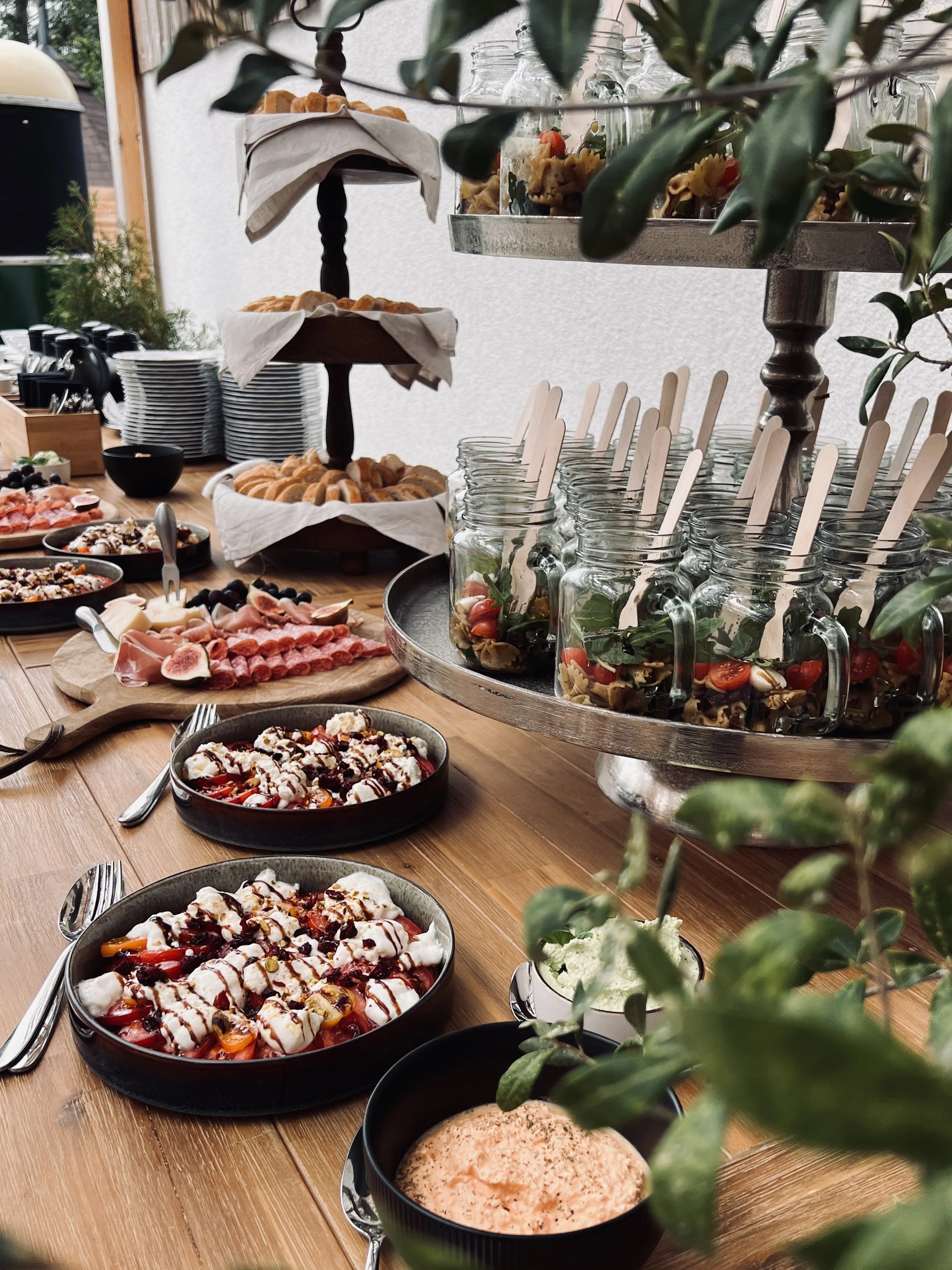 Von Fine-Dining bis BBQ  Individuell gestaltete Hochzeitsmenüs.JPG