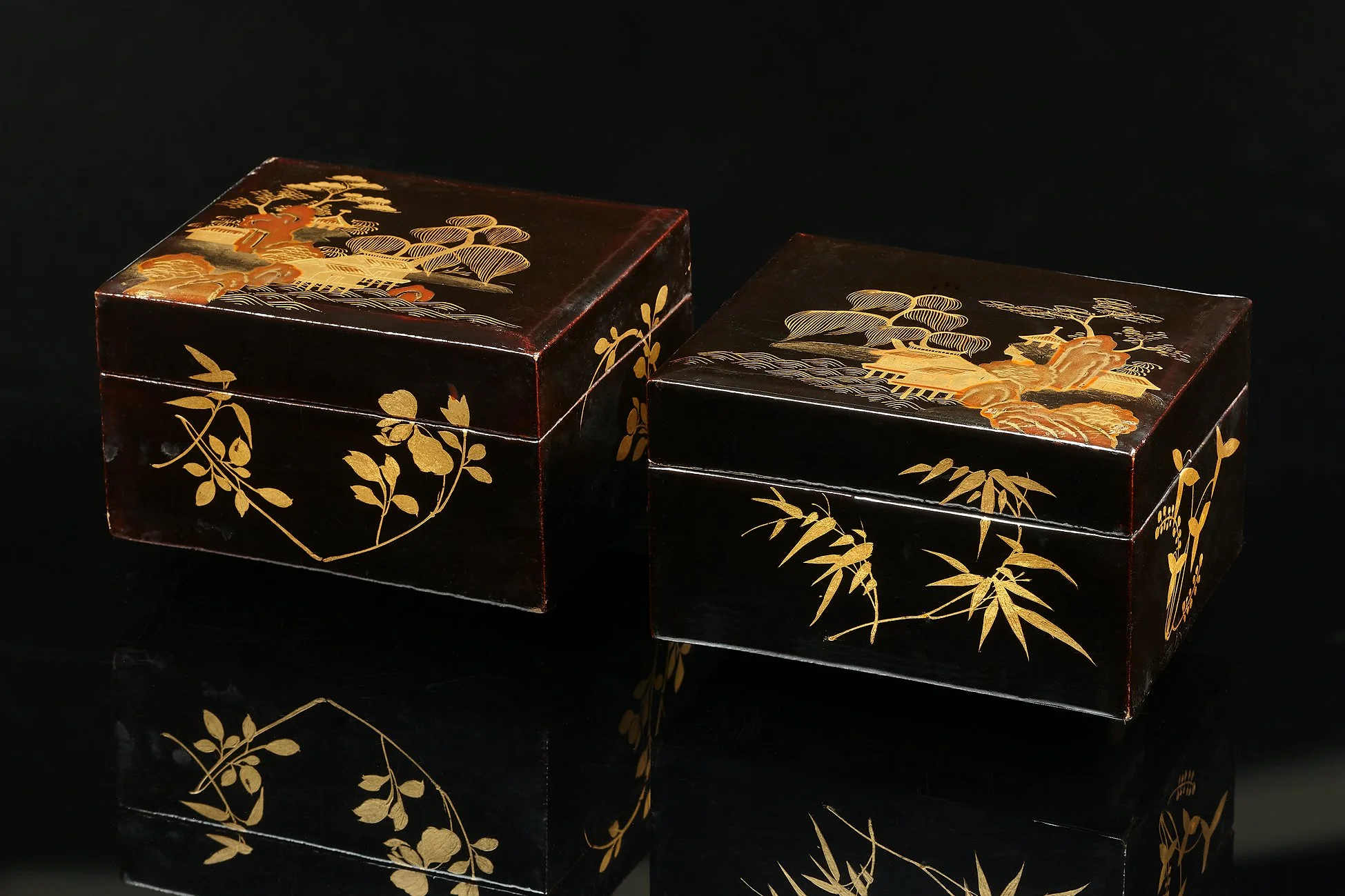 Paar Japanse lakwerk doosjes, Edo-periode, ca. 1700