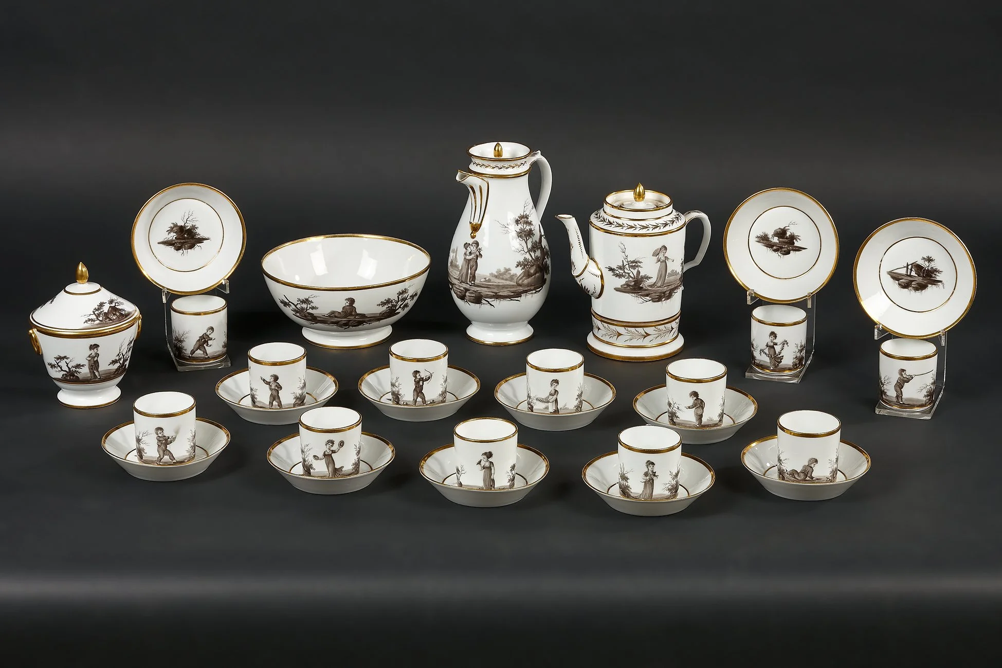 Frans Empire porseleinen servies, Fabrique de la Courtille, ca. 1810, 19e eeuw