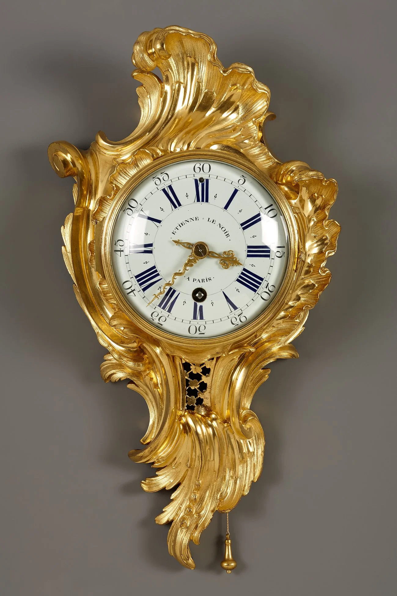 Franse Louis XV cartel d’alcove uit 1748, 18e eeuws, gesigneerd Etienne Le Noir à Paris