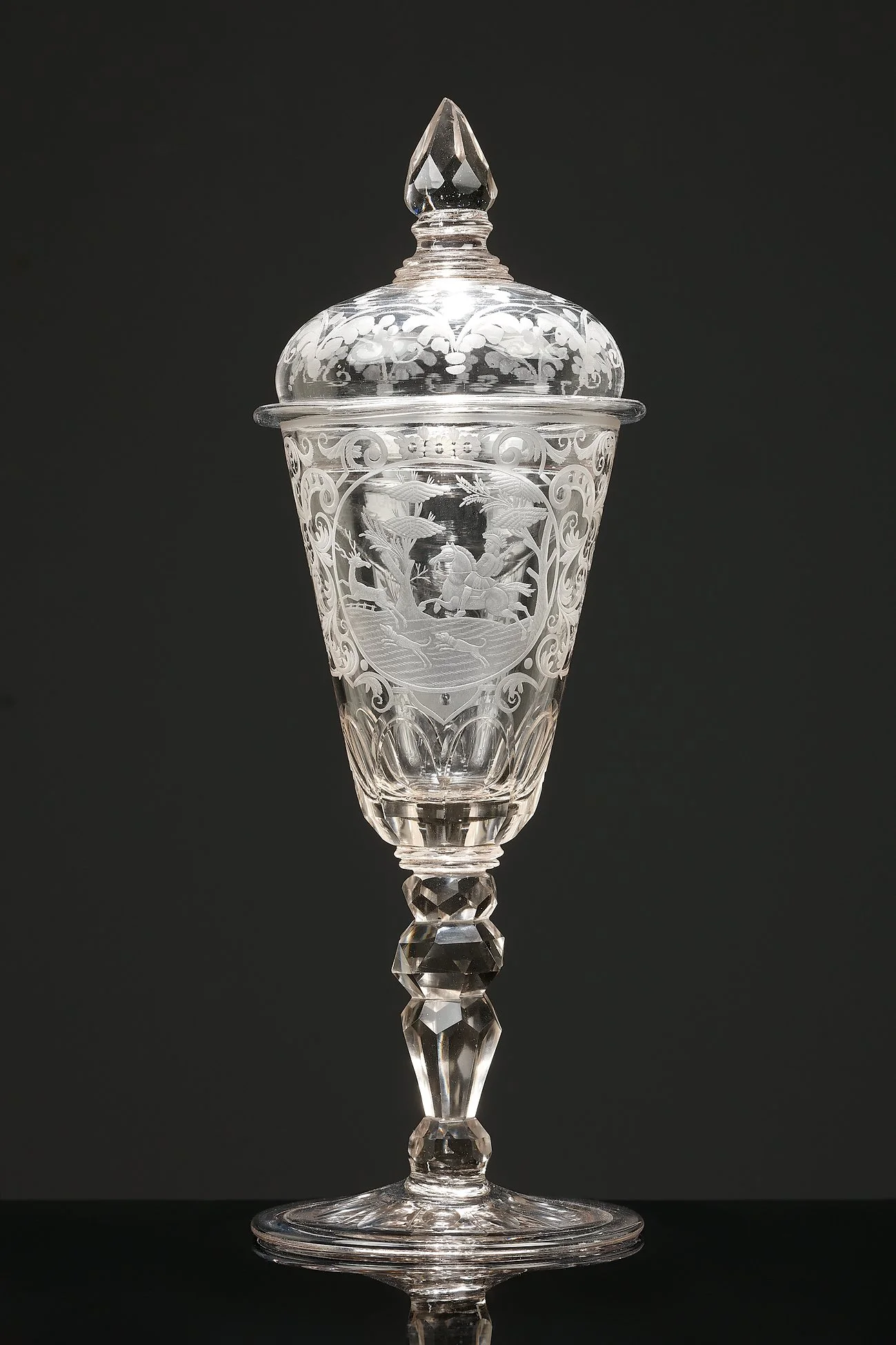 Duitse glazen dekselbokaal, ca. 1750, 18e eeuw