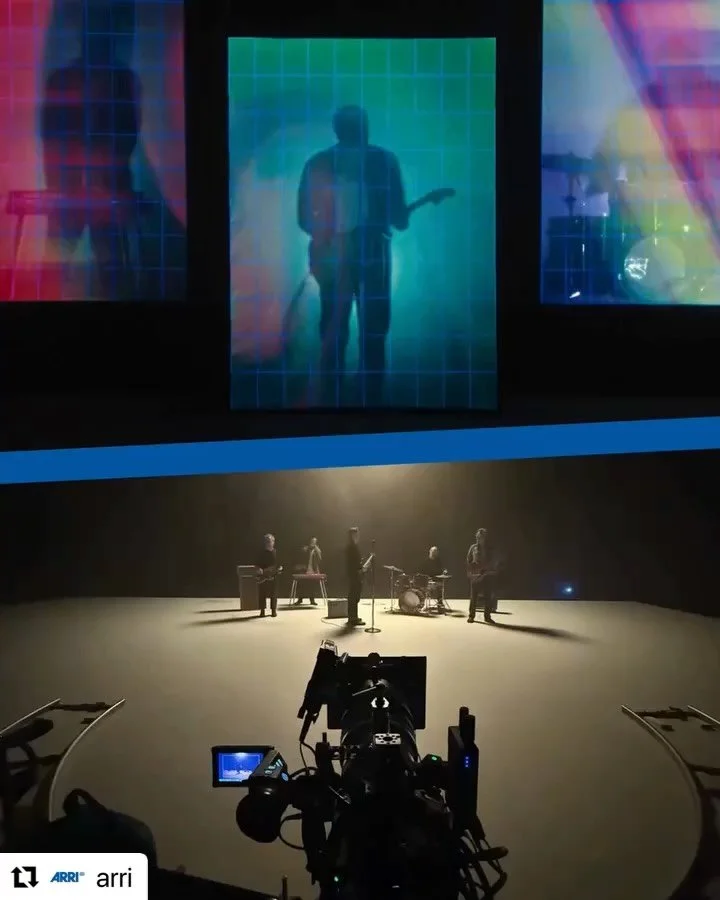#Repost @arri with @use.repost
・・・
DP Pat Shahabian shares insights into his work with the ALEXA 35 on Death Cab for Cutie&rsquo;s &ldquo;Riptides&rdquo; music video:

&ldquo;The concept was wonderful, built around a lighting gag that alternated betw