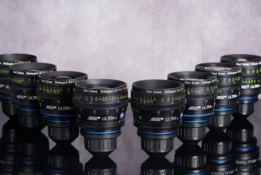 ARRI Ultra 16 🎞️✨

Designed specifically for Super 16, the ARRI Ultra 16 primes are some of the finest 16mm cinema lenses ever made. Fast, sharp, lightweight, and beautifully consistent, they deliver a clean, modern image while preserving everything