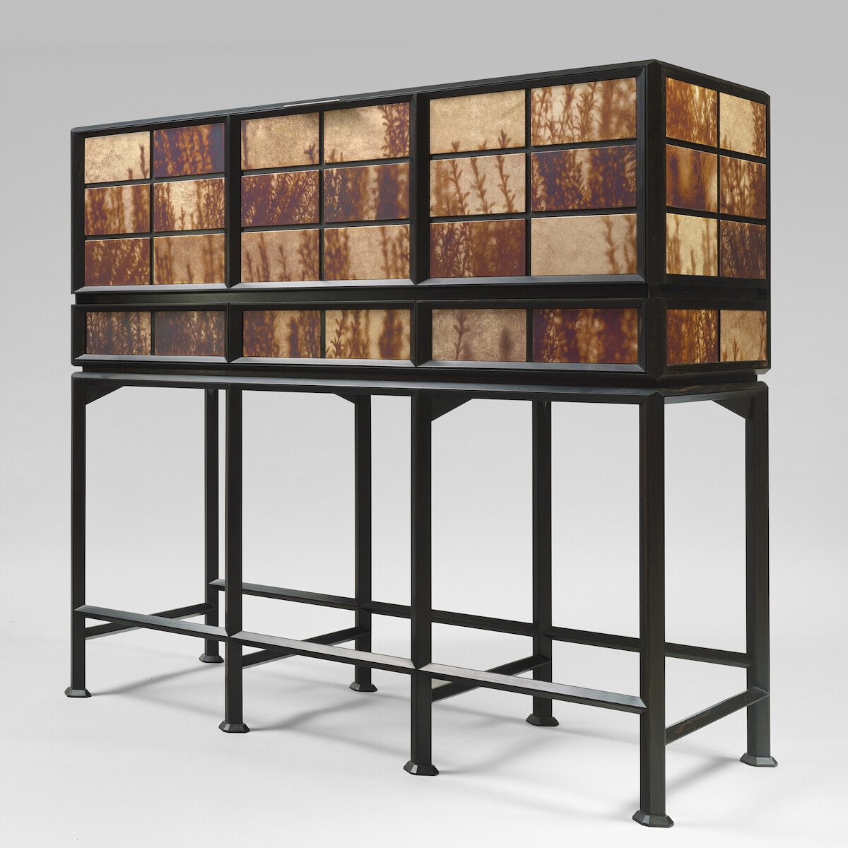 Cabinet Orion Herbolarium Shadows, 2025- Nicolas Aubagnac © Hervé Lewandowksi.jpg