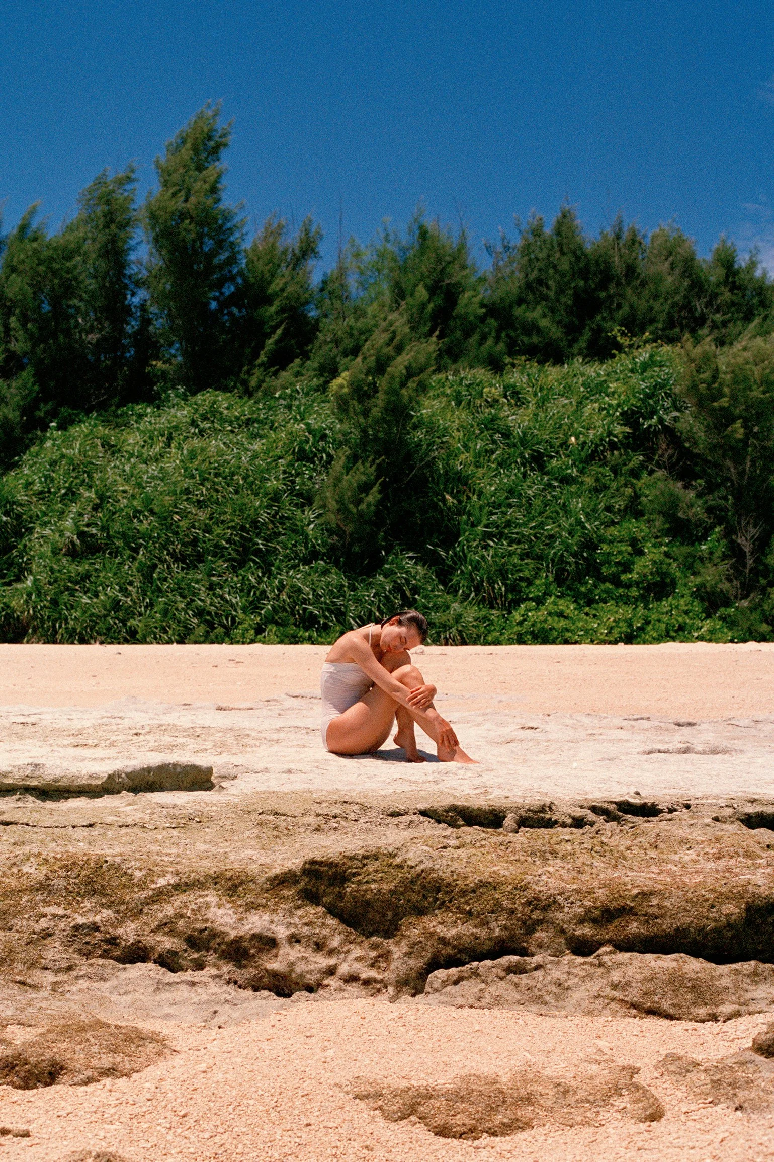 L_ 006.jpg
