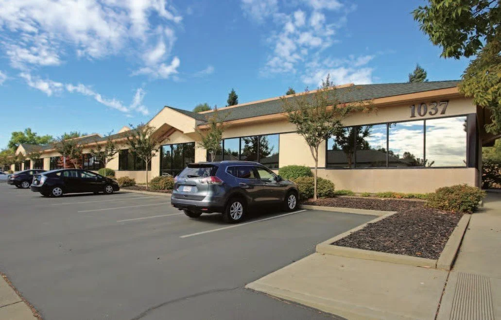 1037 Suncast Lane medical and dental space for lease