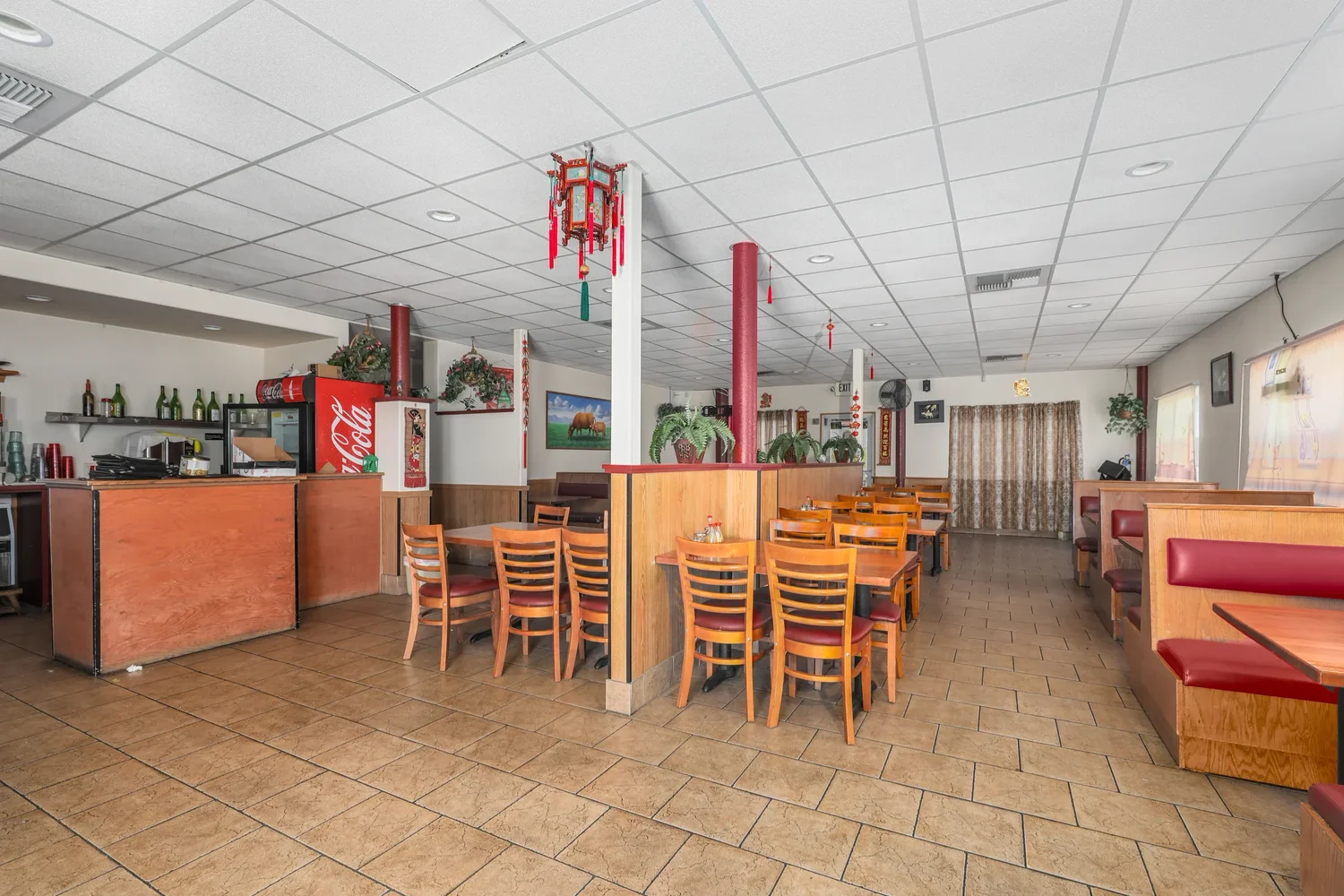 Lucky Chinese Restaurant, a business sale listing