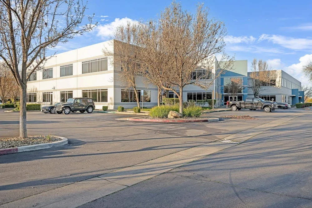James Hall Financial Building, an investment sale represented by The PDF Group