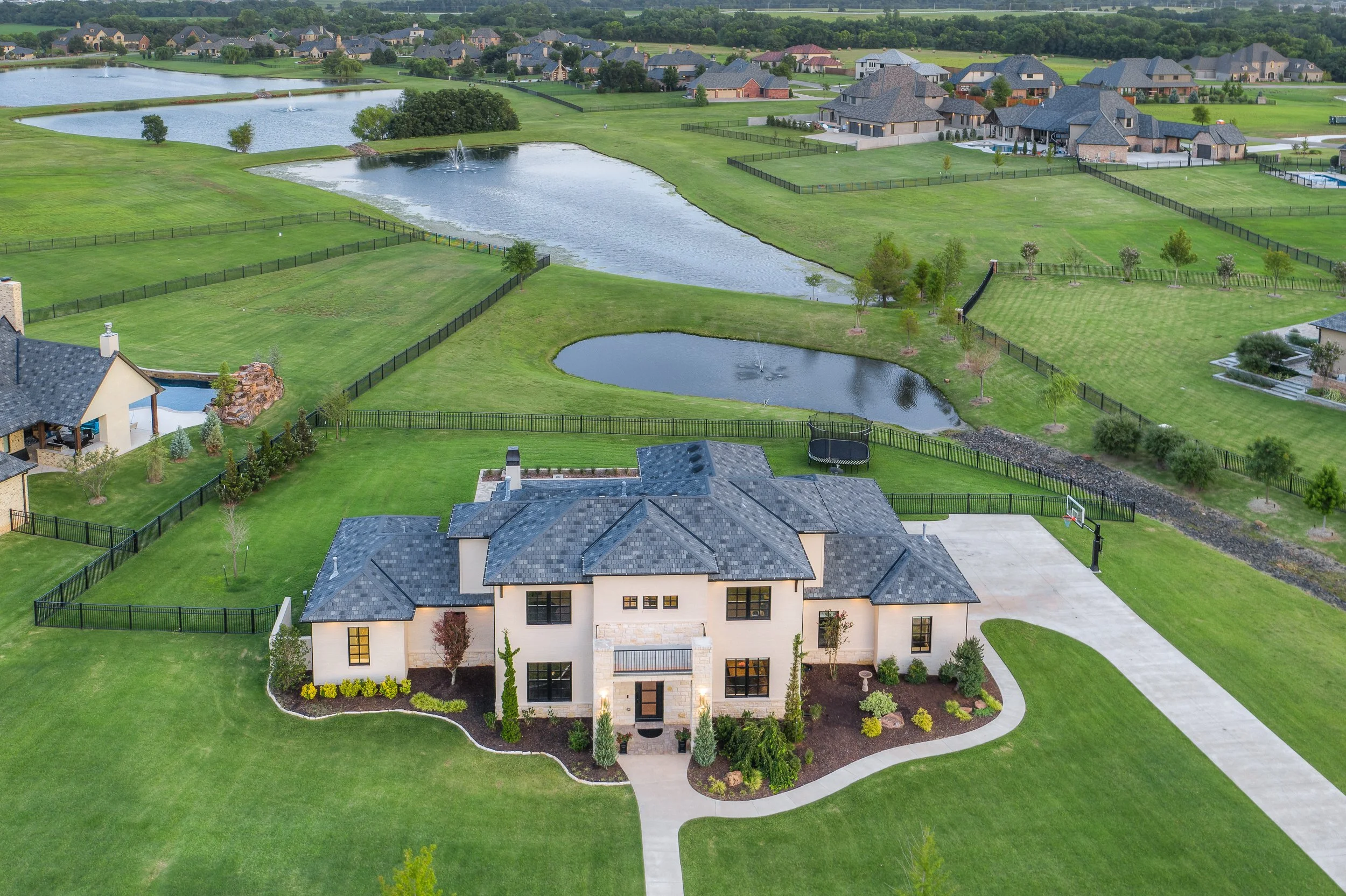 21988 Villagio Dr Edmond Drone33.jpg