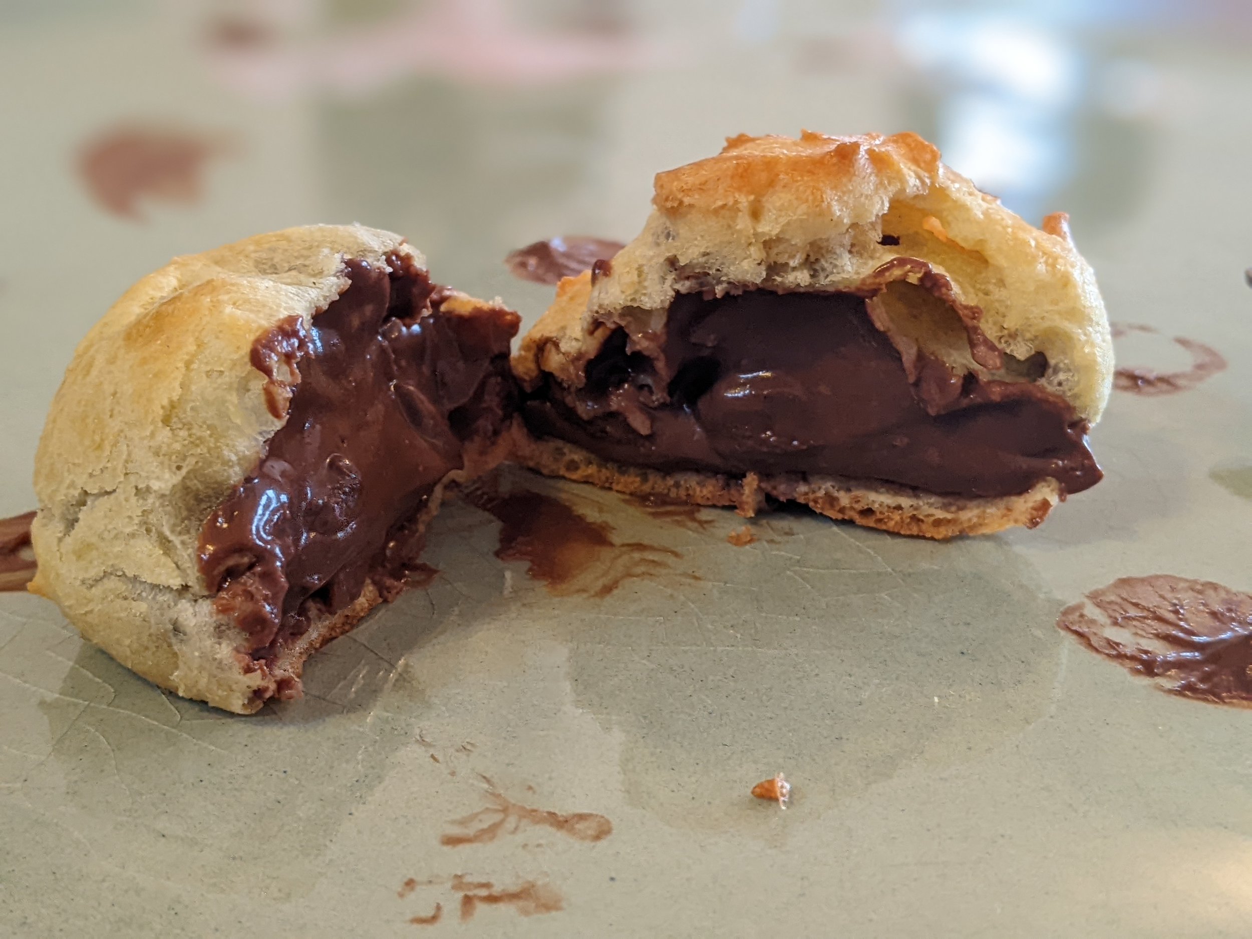 Choux au chocolat