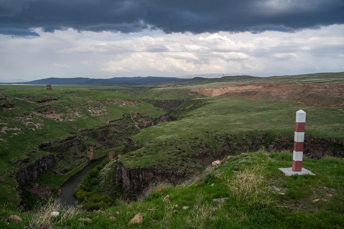 The ancient city of Ani lies on the old Turkish-Soviet Frontier.
#turkey #ani #nato #kars #Armenia #seljuk