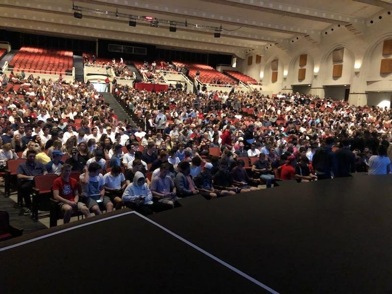 UnivAZCrowd9-2019.jpg