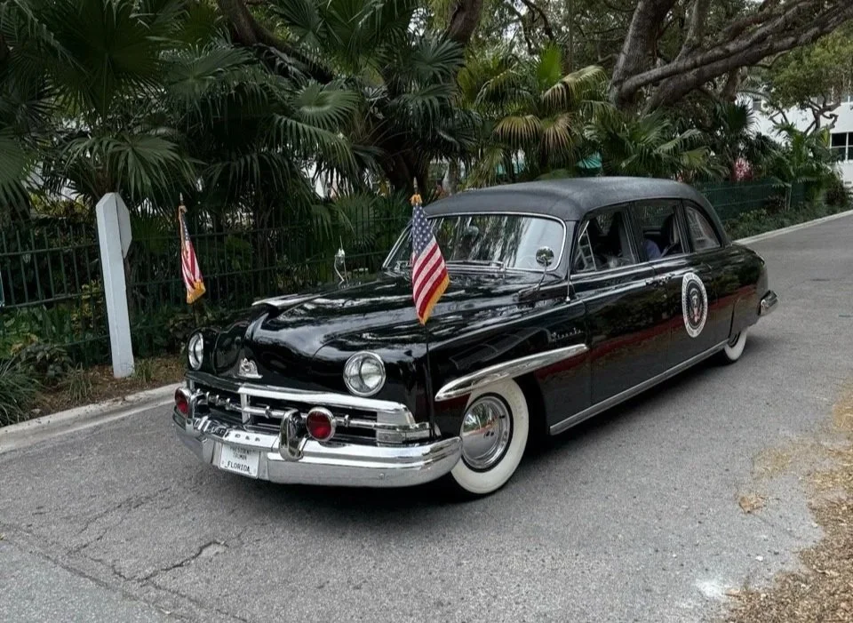 18 - And this is the 1950 Lincoln Cosmopolitan limousine that Truman tootled around town in.