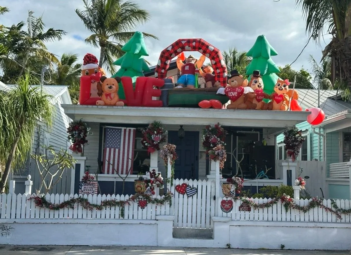 52 - We saw this house while roaming around Old Town -- sure beats spewing hate and mistrust.