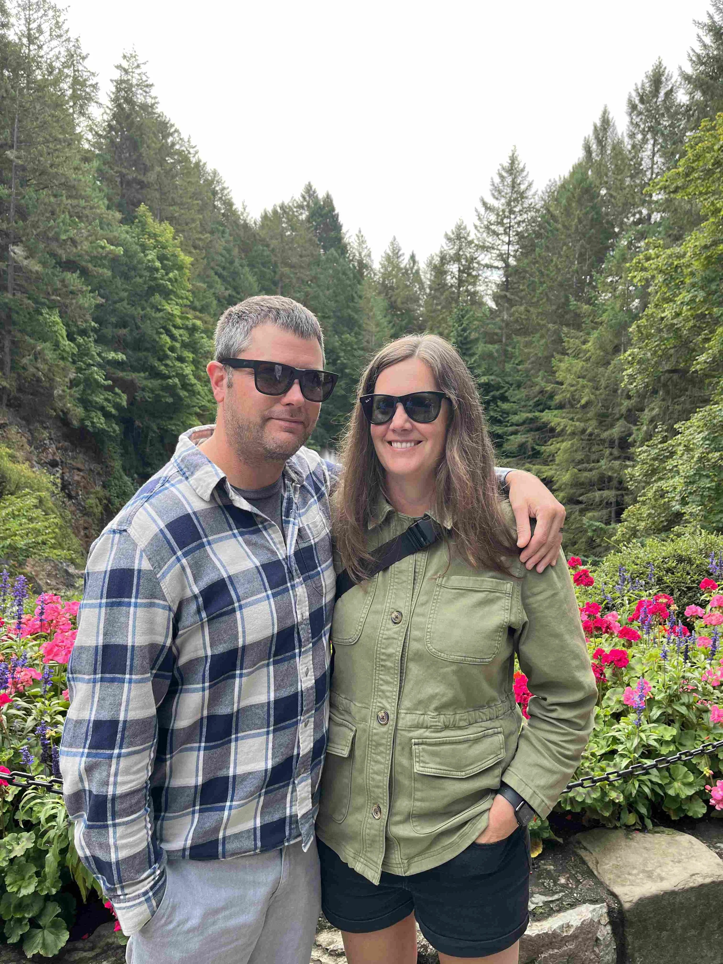 33 - A parting shot of Steve and Allison, as we prepare to return to Victoria for a pub crawl.