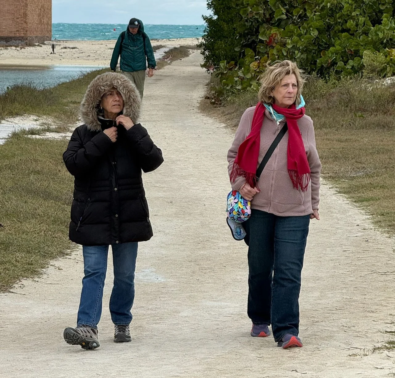 40 - In case you doubt our cold weather claims, we present Exhibit A, which Julie snapped just as we were boarding our plane to leave the Park.