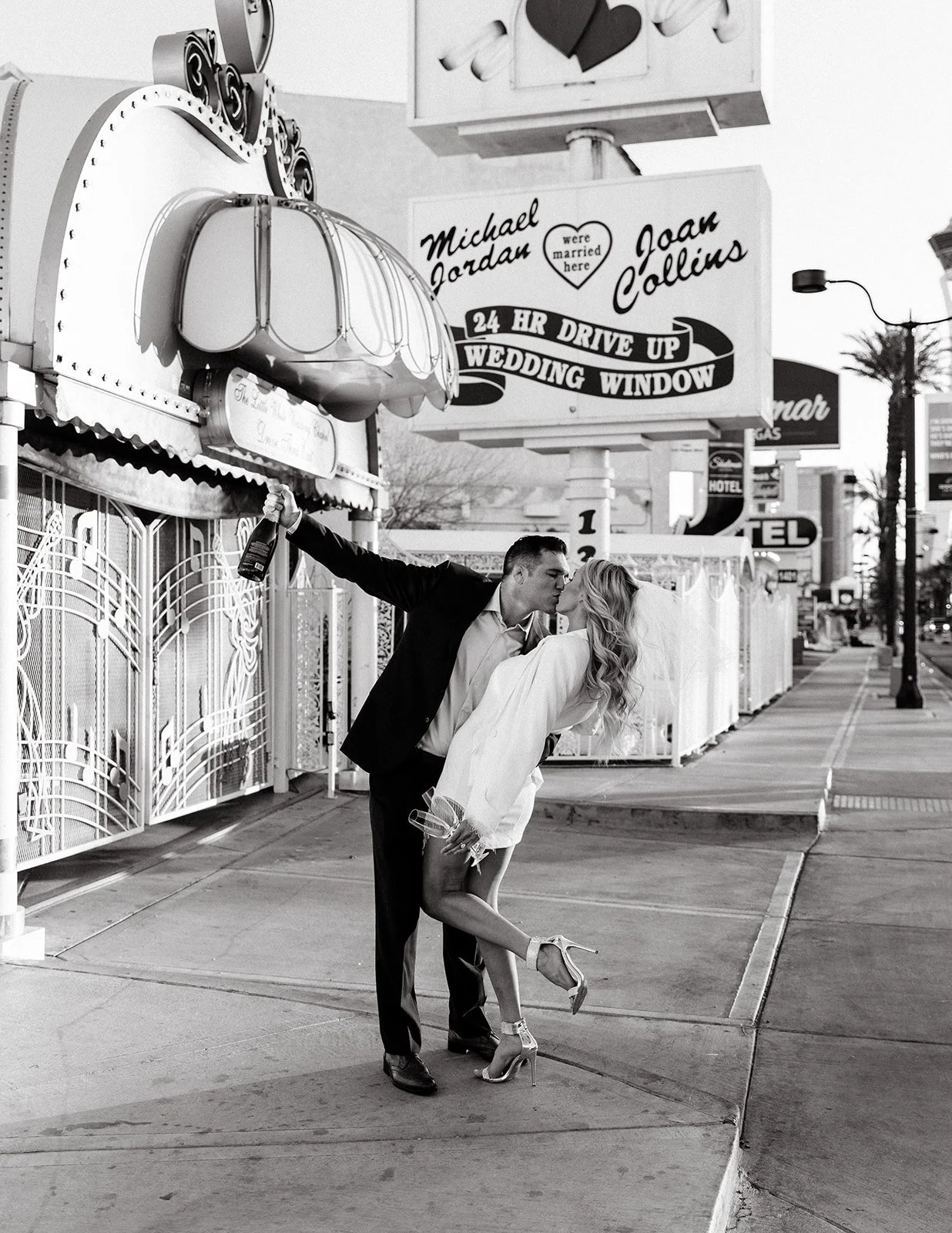 LasVegasElopement-29.jpg