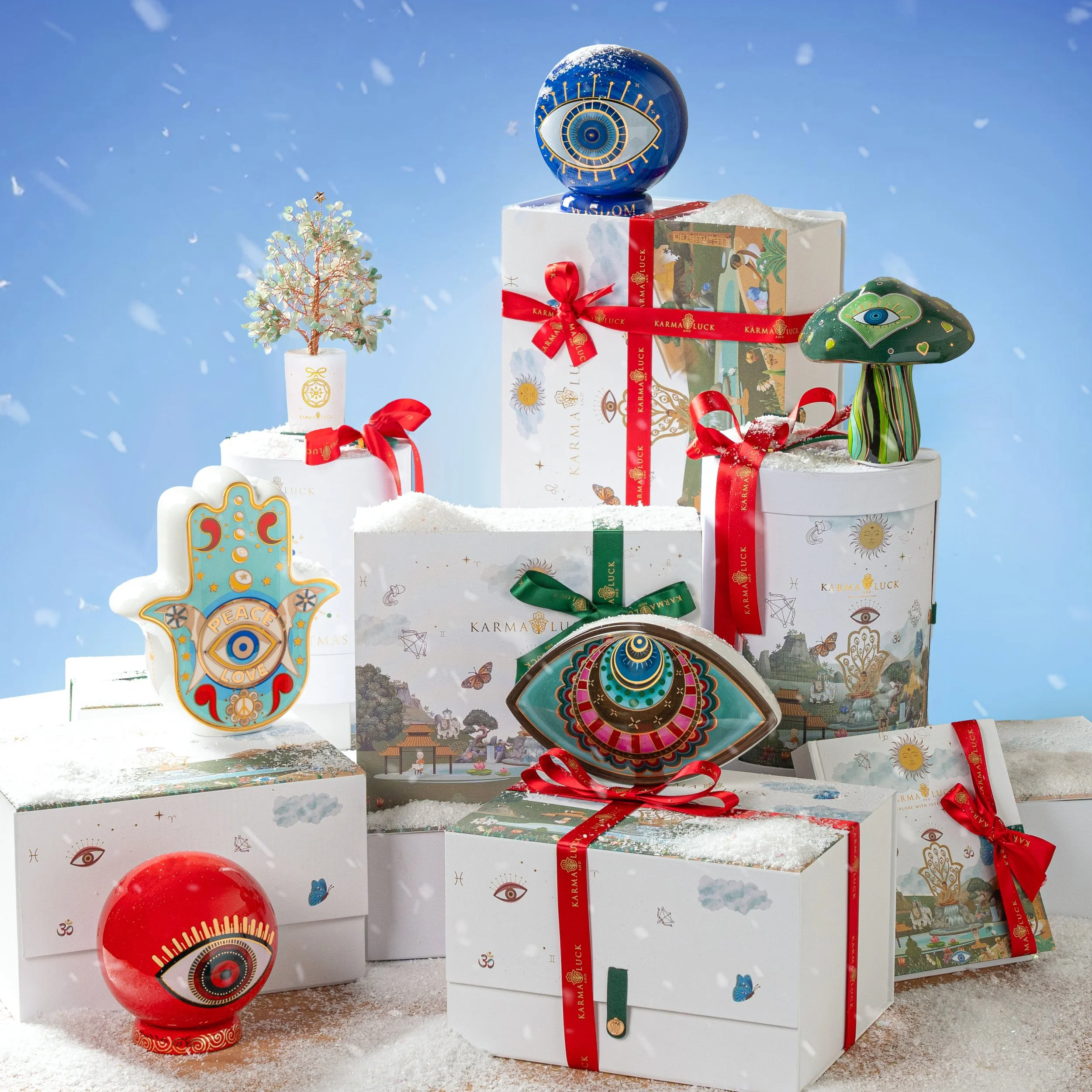 HOLYDAYGIFTINGKARMAPT21514 1 n.jpg