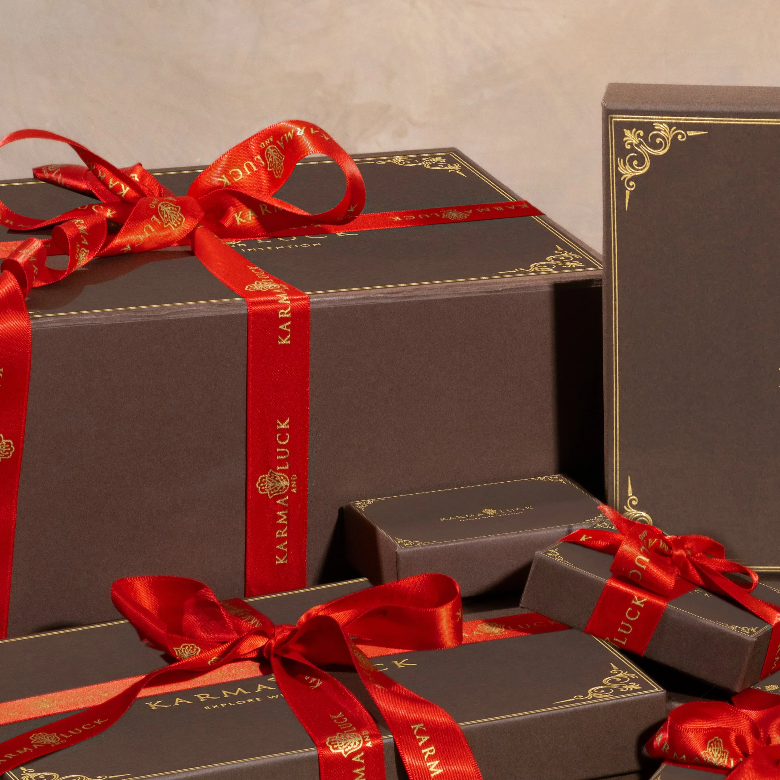 GIFT GUIDE FL7936-1-3 (2).jpg