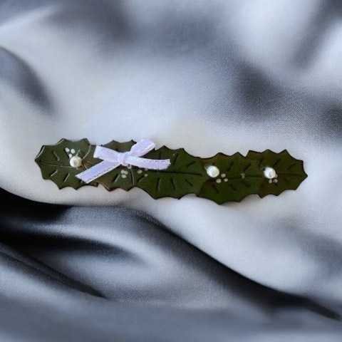 Christmas White Holly.jpeg