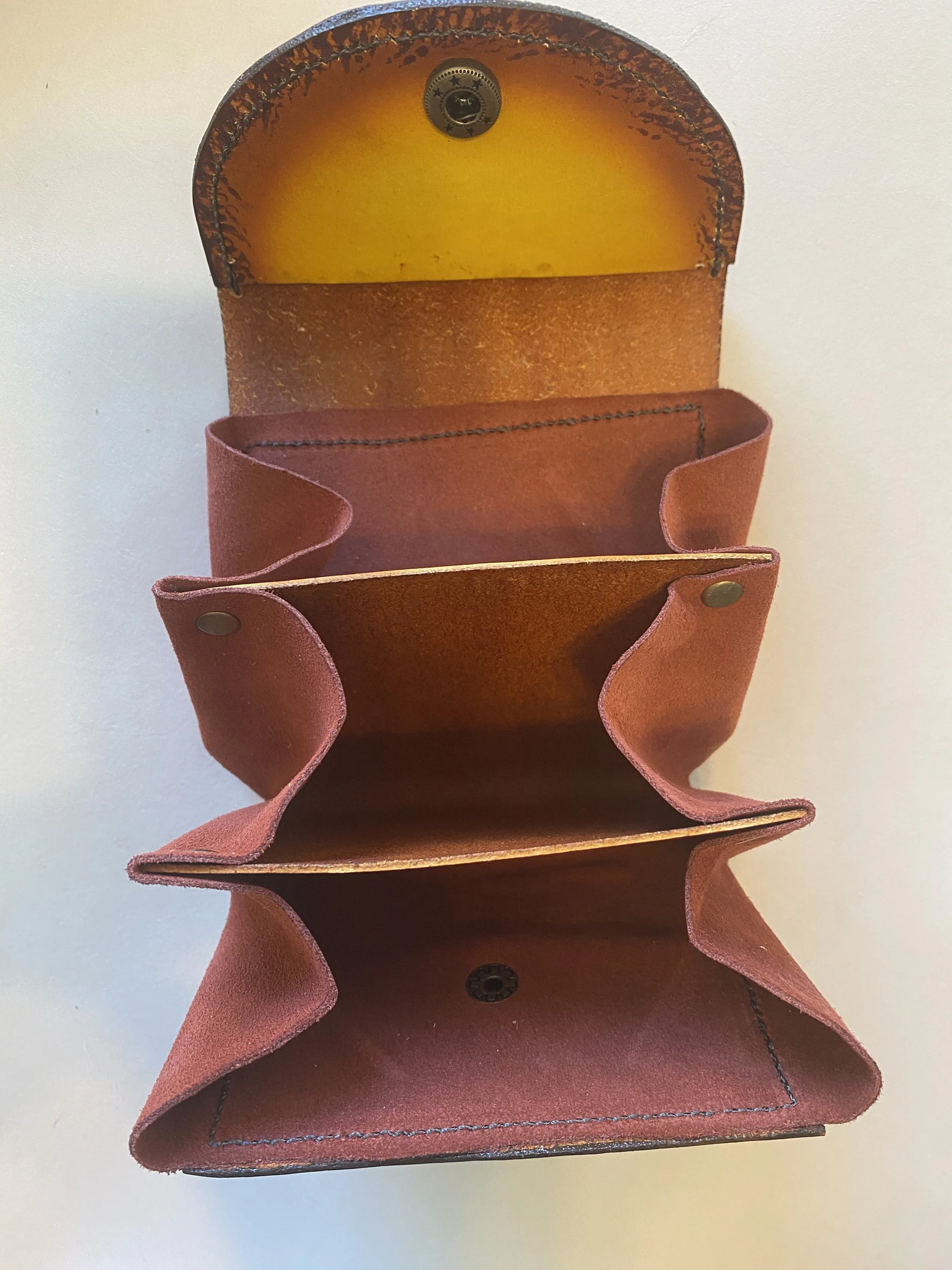 lady's clutch inside 1.jpg