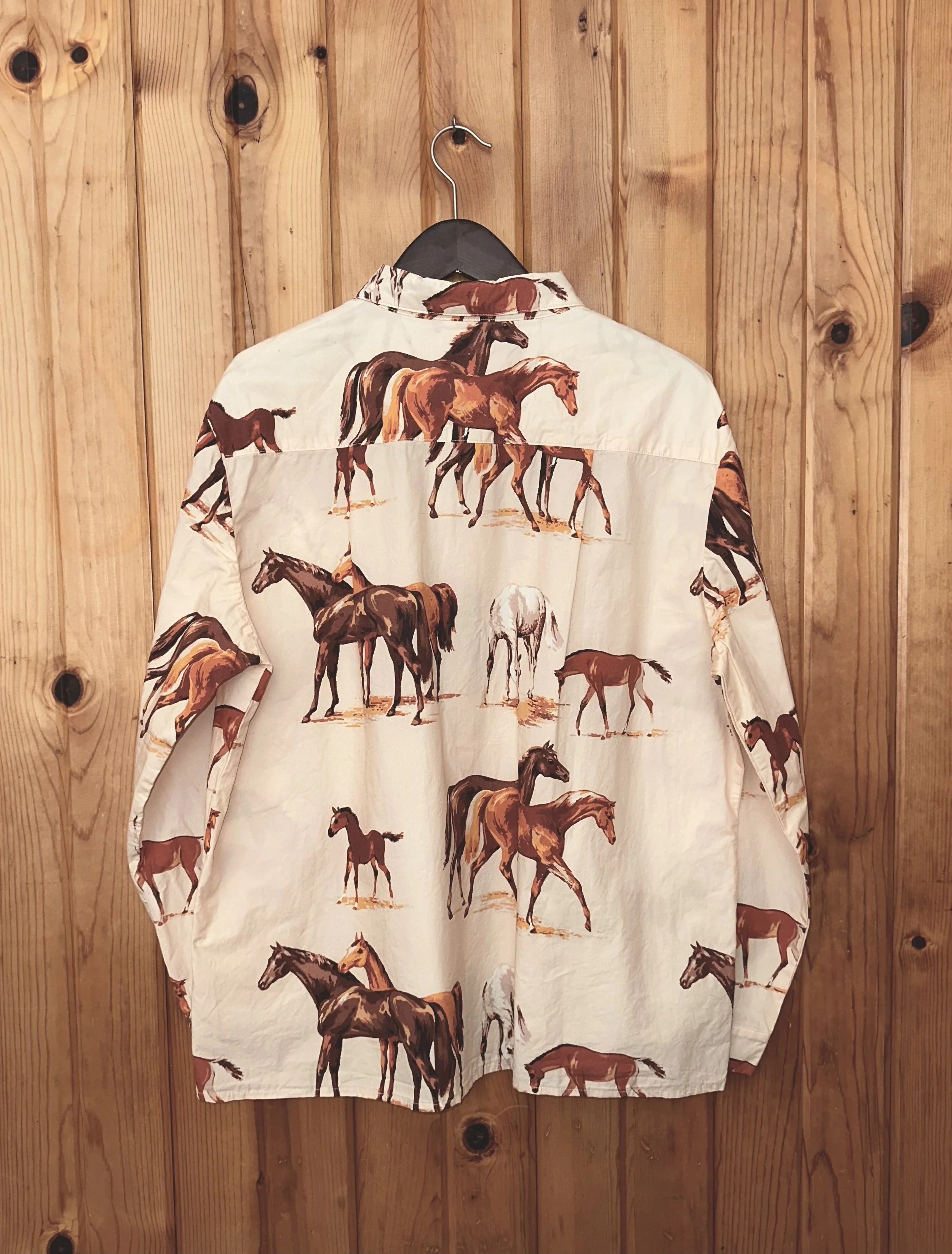 HorsePrintShirt_Back.jpg